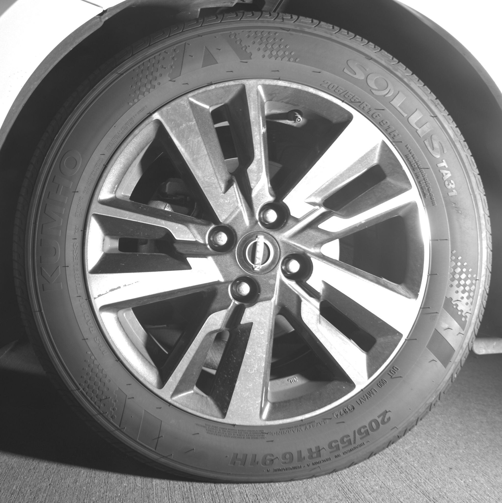 Thumbnail: 2025 Nissan Versa - 9