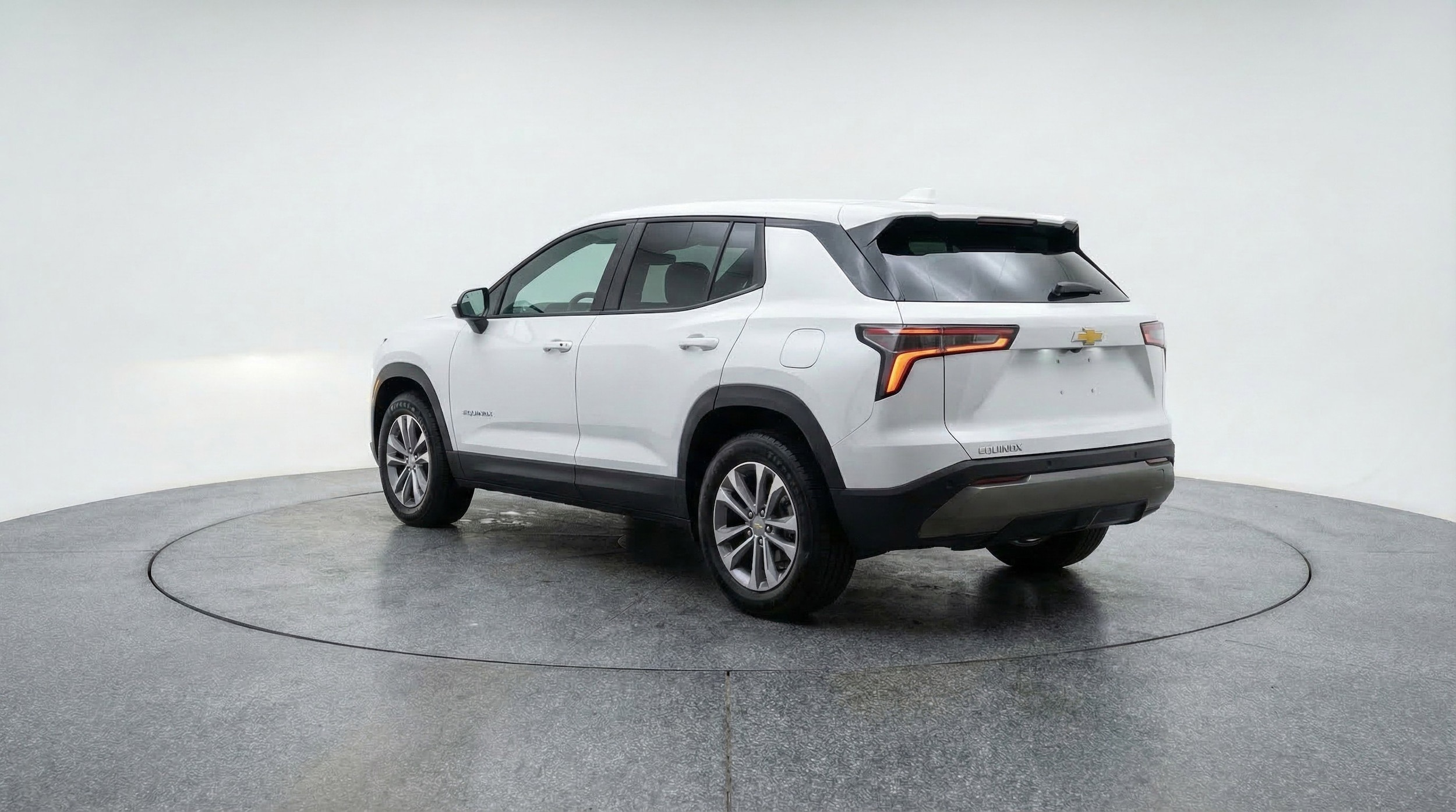 Thumbnail: 2025 Chevrolet Equinox - 6