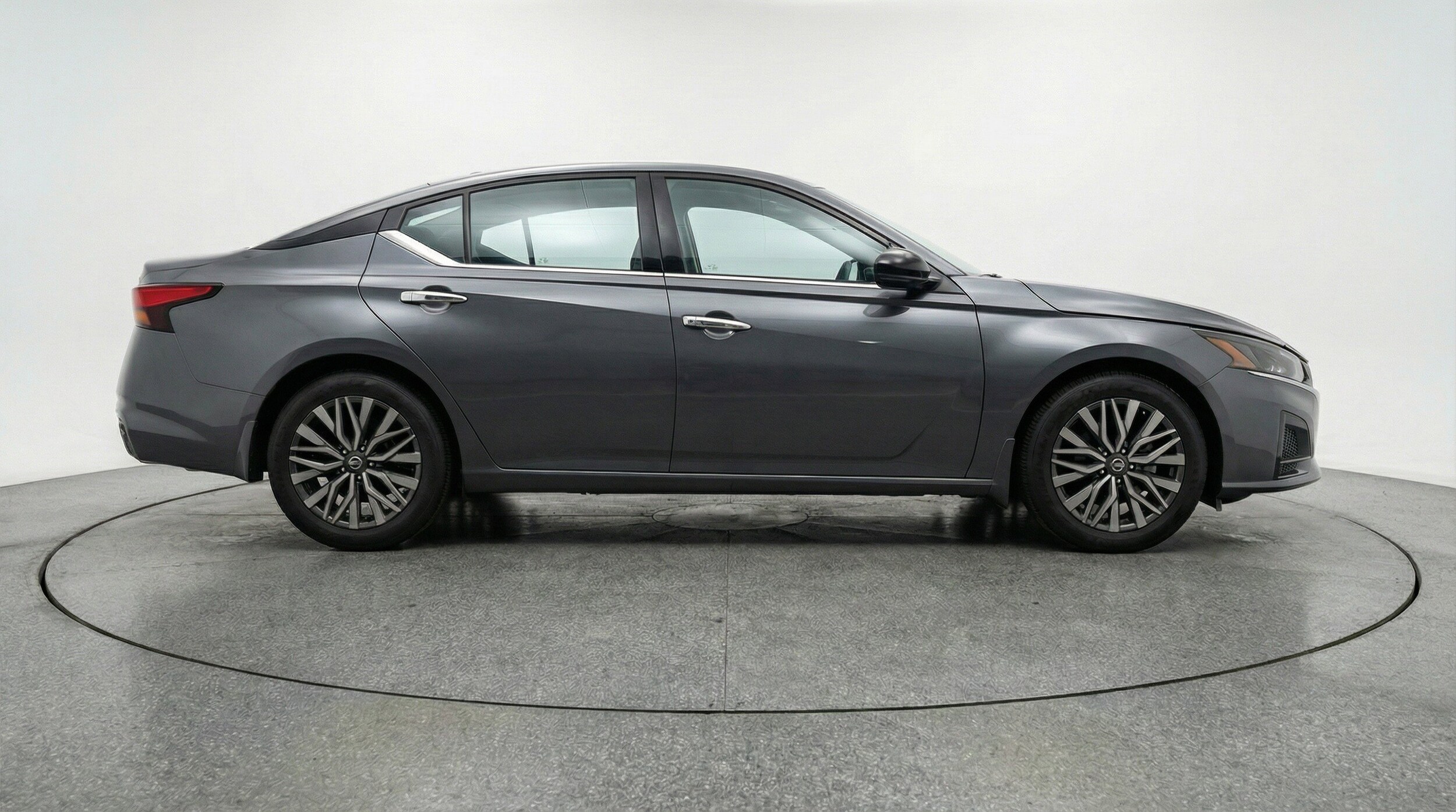 Thumbnail: 2025 Nissan Altima - 11