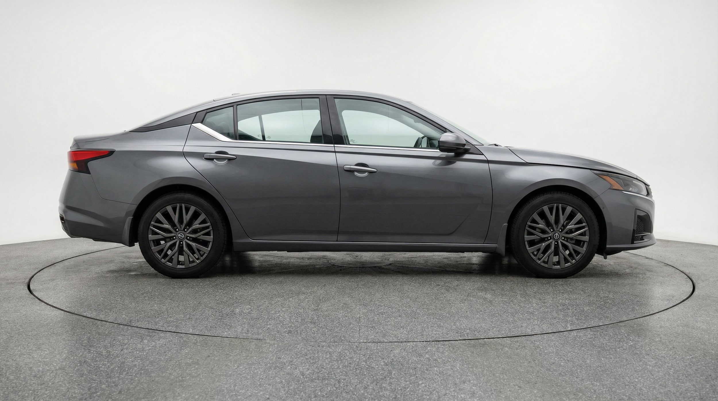 Thumbnail: 2025 Nissan Altima - 8