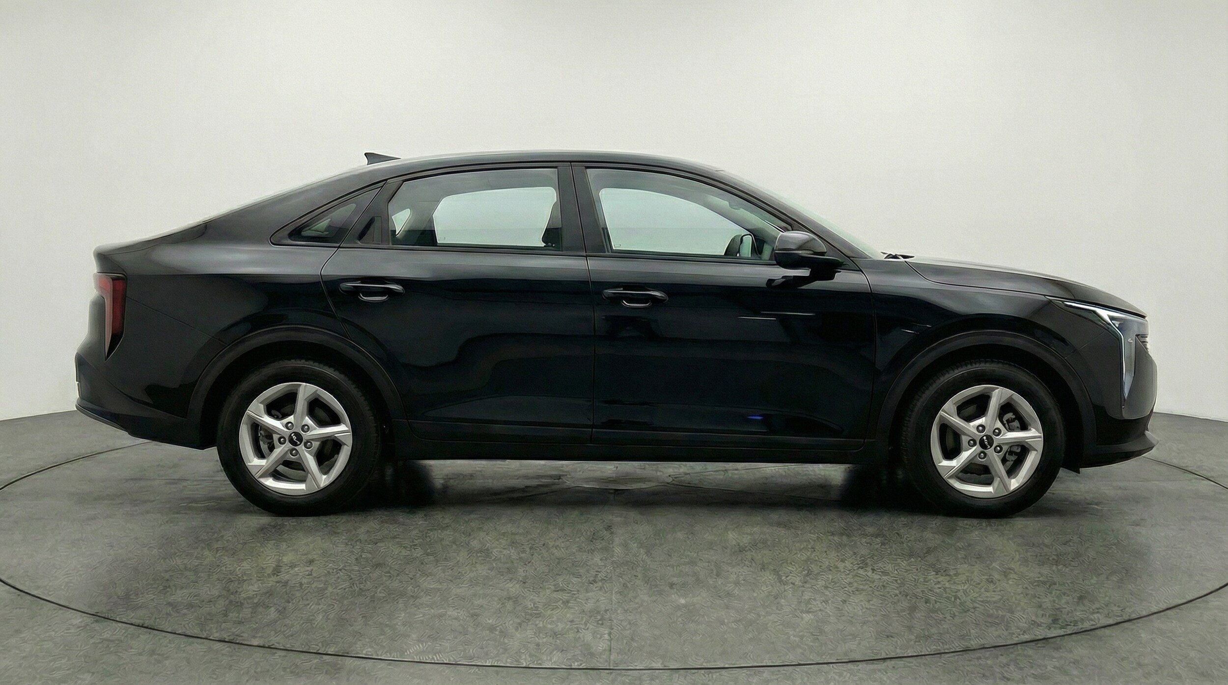 Thumbnail: 2025 Kia K4 - 8