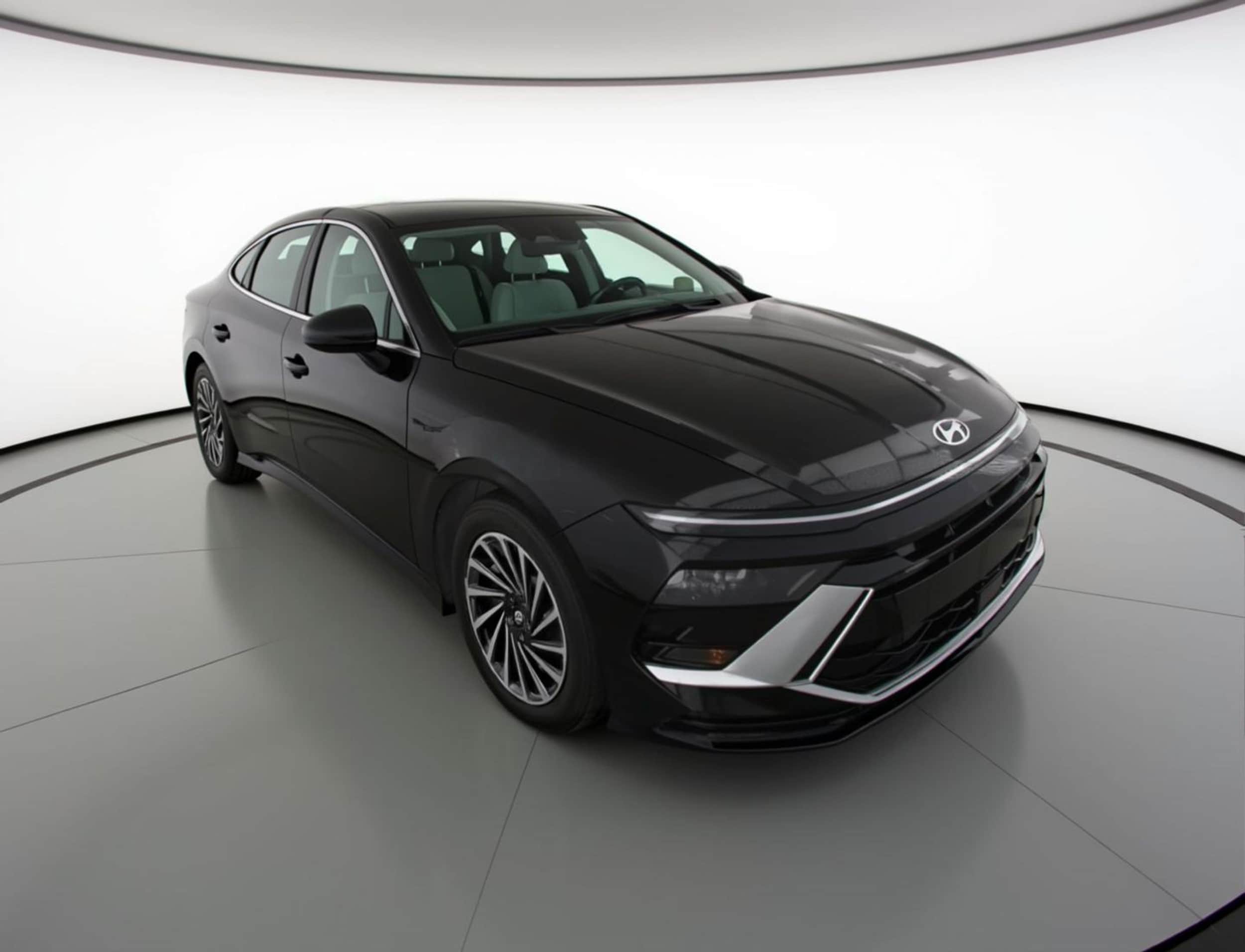 Thumbnail: 2025 Hyundai Sonata - 1