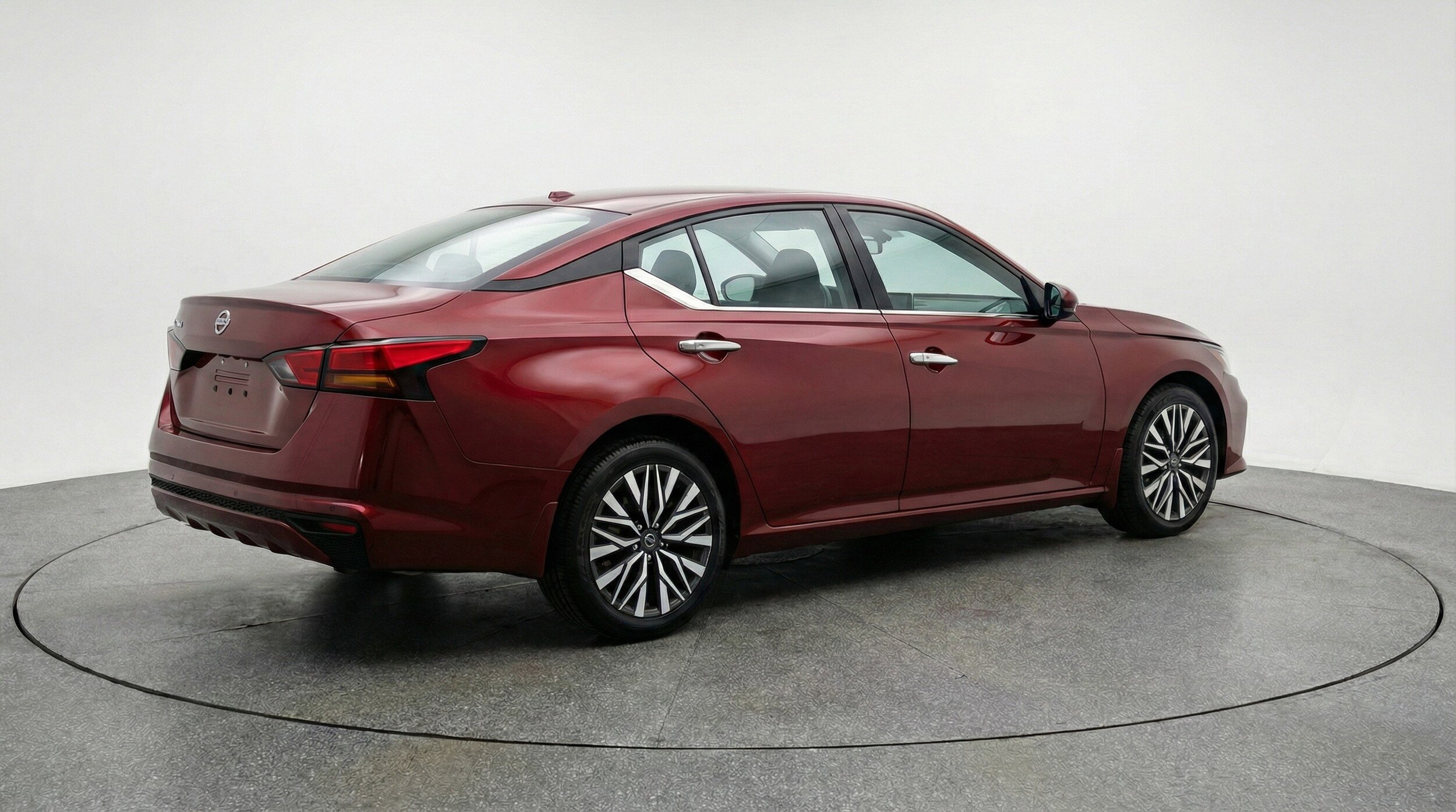 Thumbnail: 2025 Nissan Altima - 9