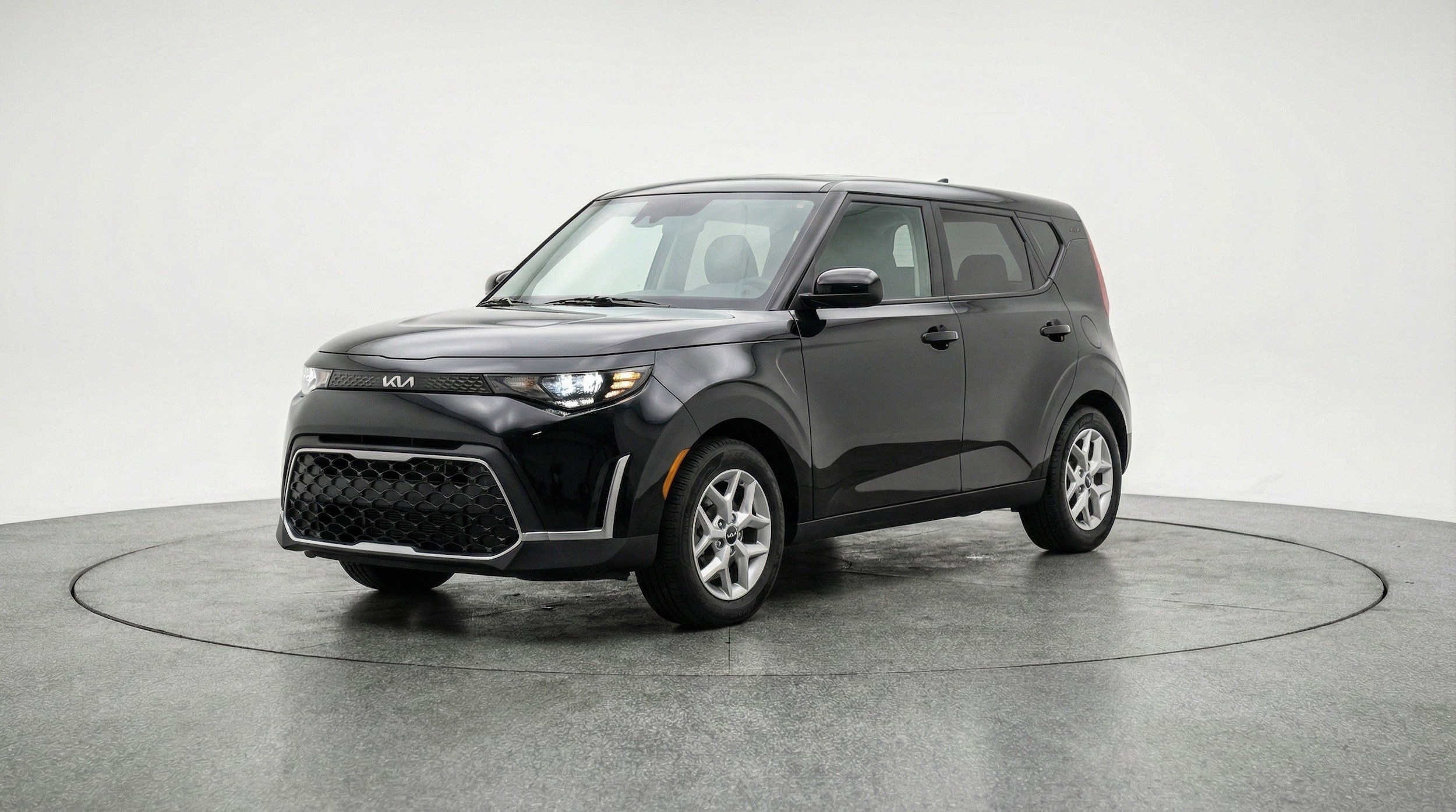 Thumbnail: 2025 Kia Soul - 3