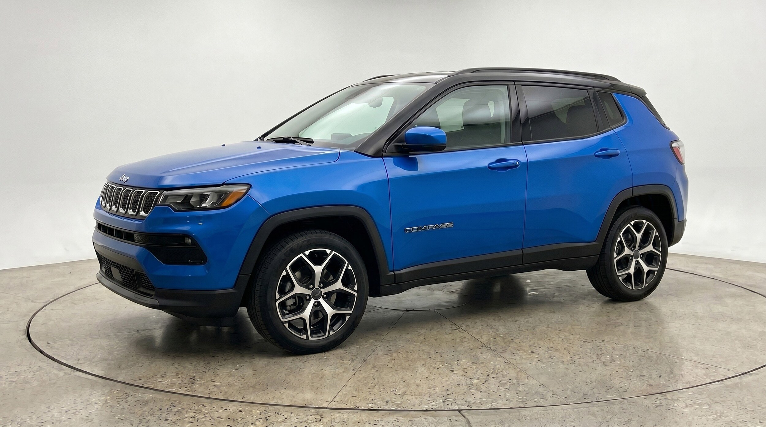 Thumbnail: 2025 Jeep Compass - 3