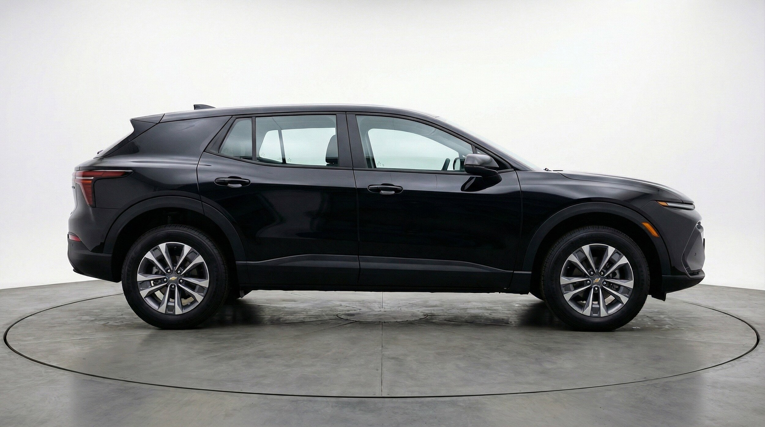 Thumbnail: 2025 Chevrolet Equinox - 11