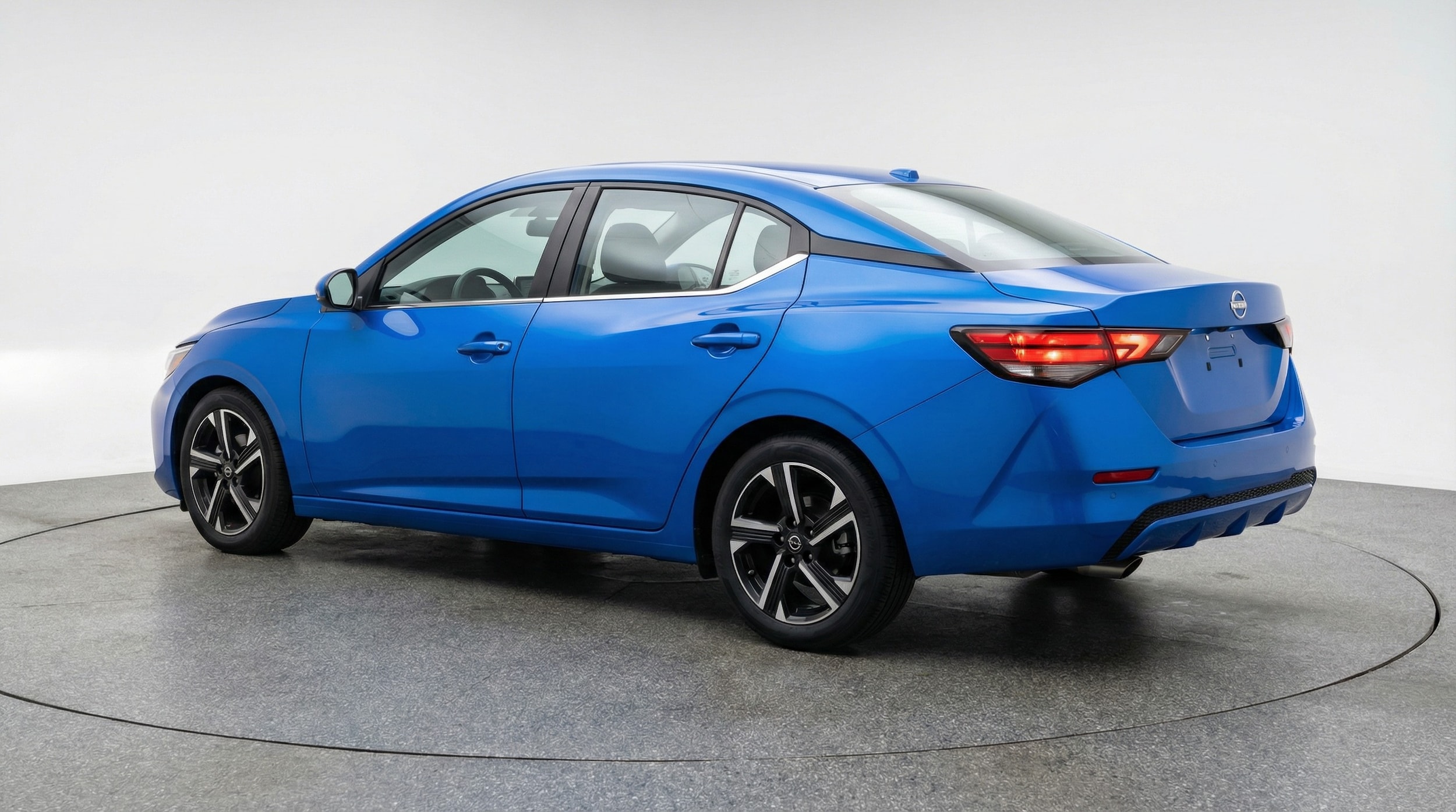 Thumbnail: 2025 Nissan Sentra - 5