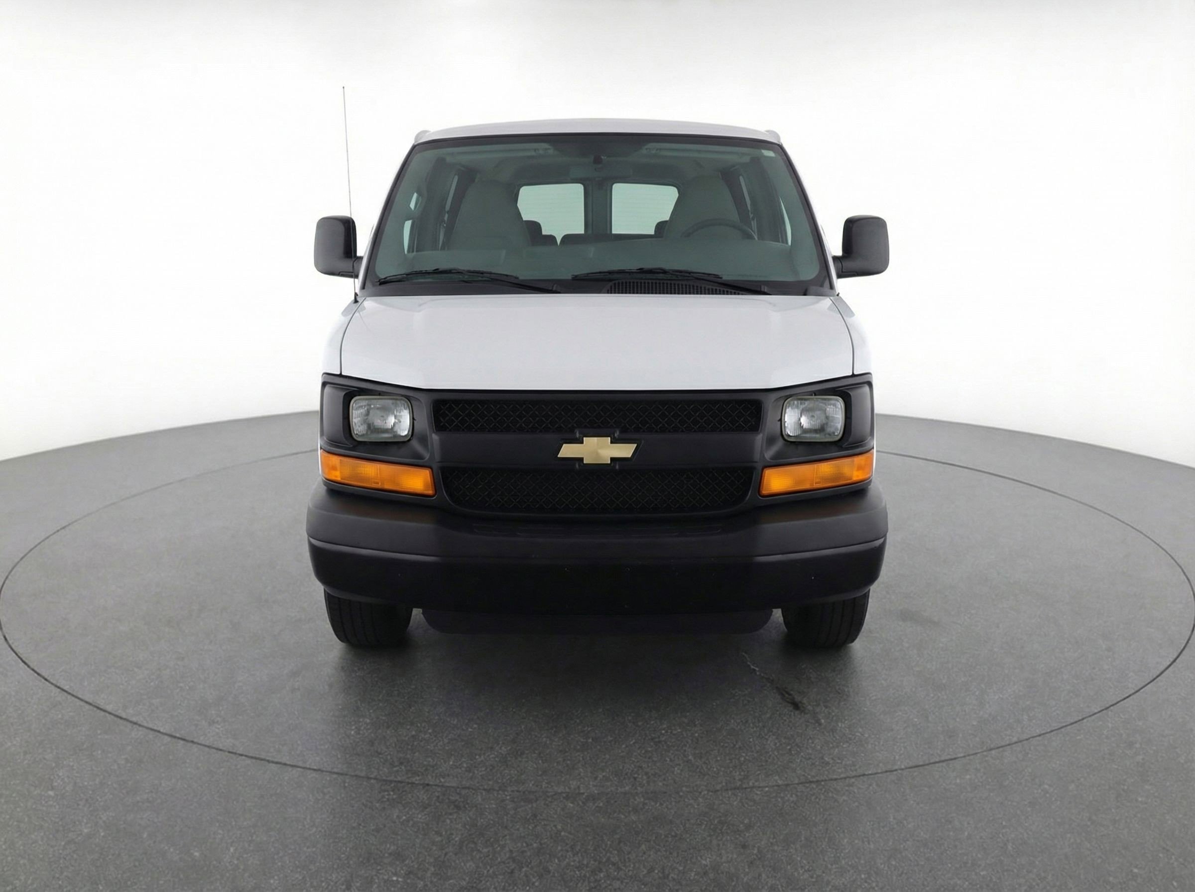 Thumbnail: 2025 Chevrolet Express - 2