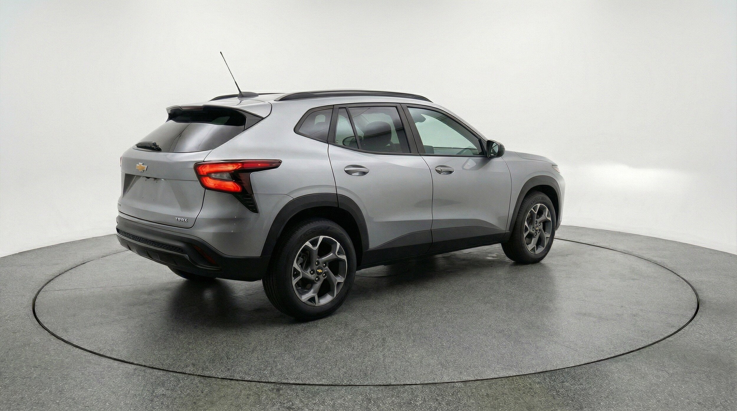 Thumbnail: 2025 Chevrolet Trax - 9