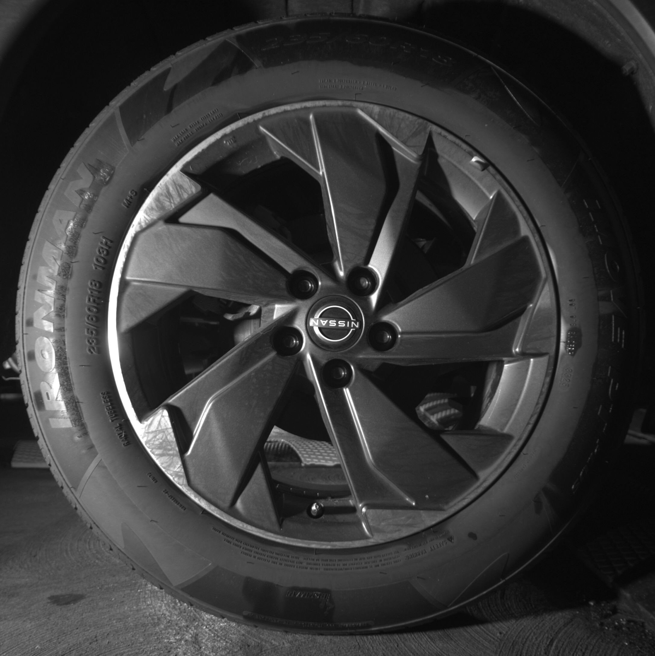 Thumbnail: 2025 Nissan Rogue - 15