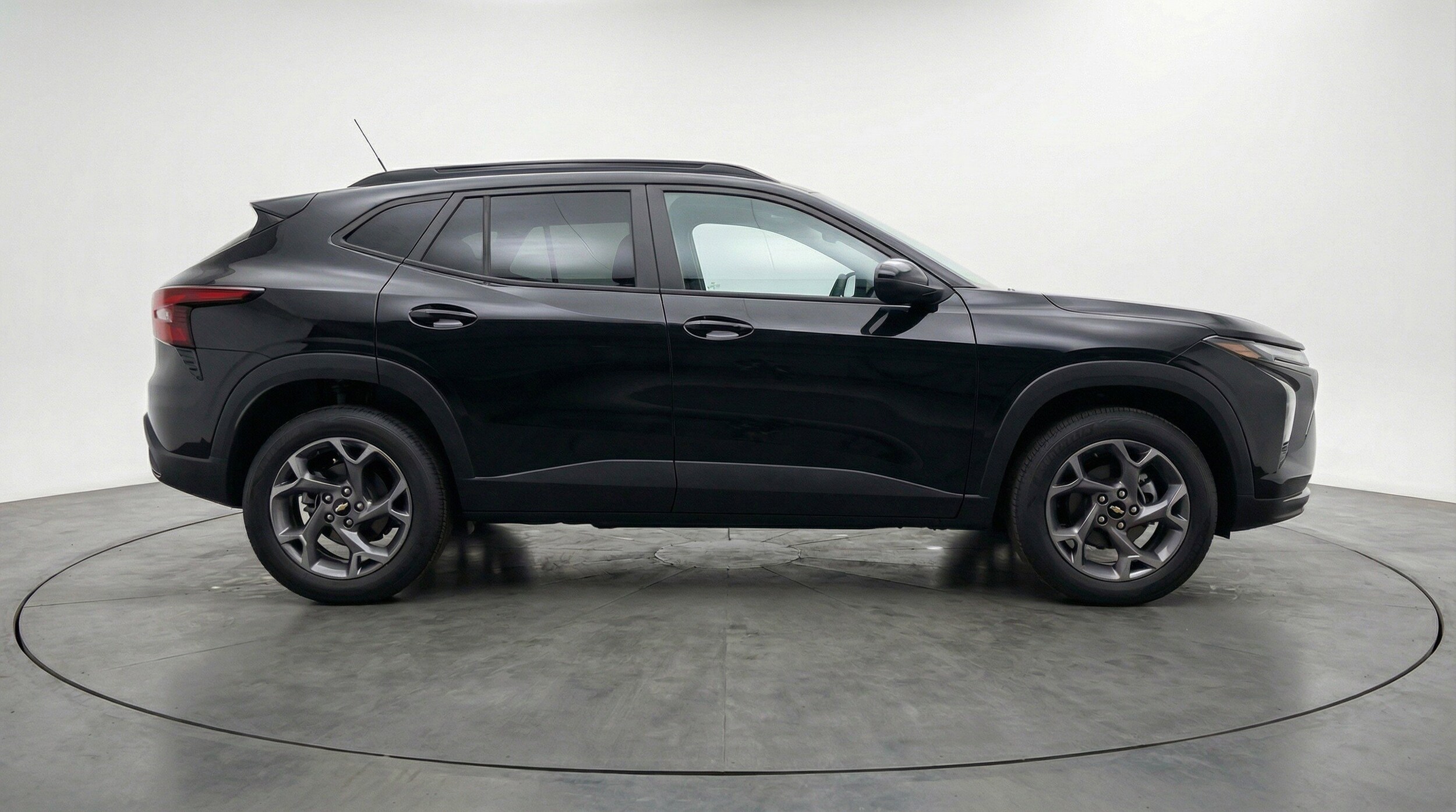 Thumbnail: 2025 Chevrolet Trax - 11