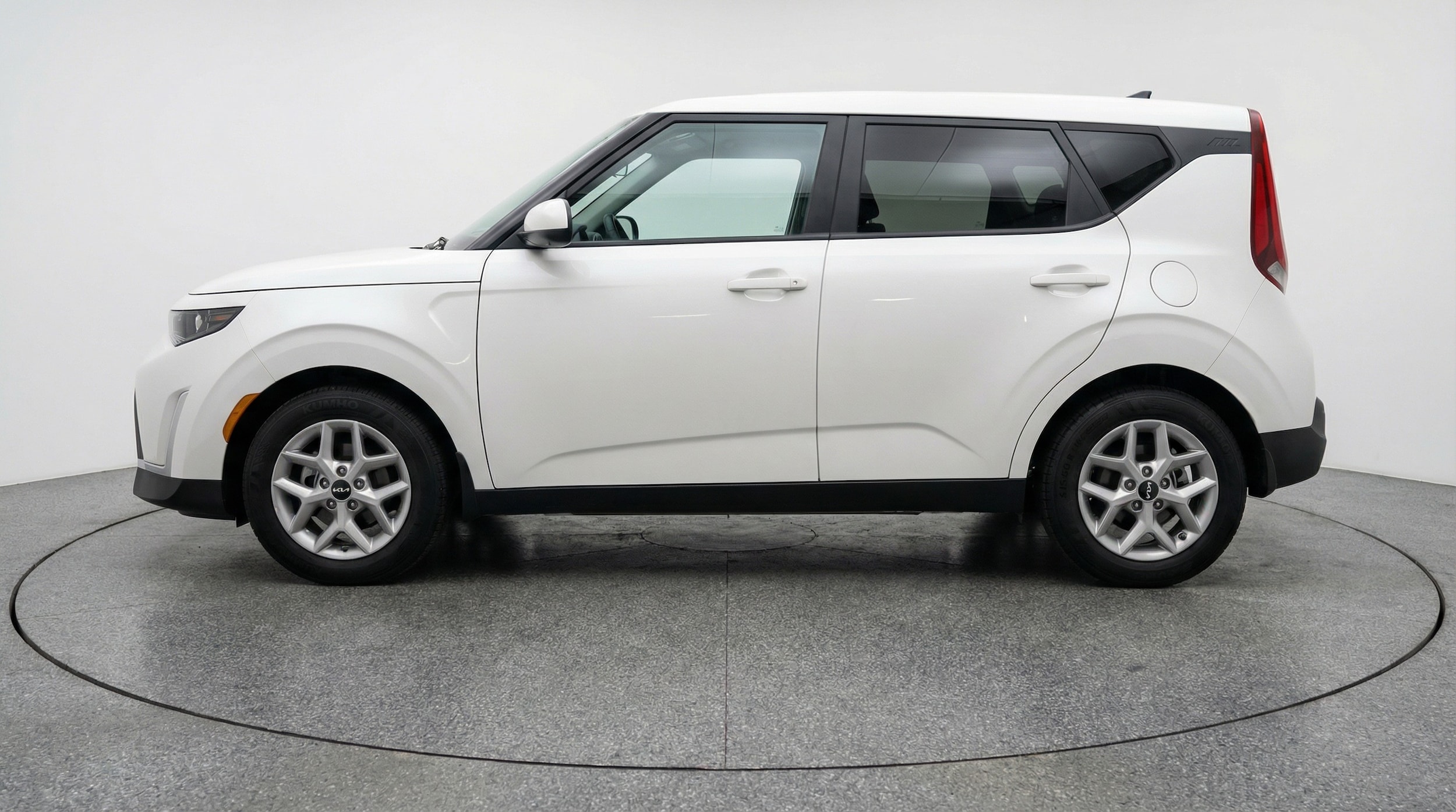 Thumbnail: 2025 Kia Soul - 4