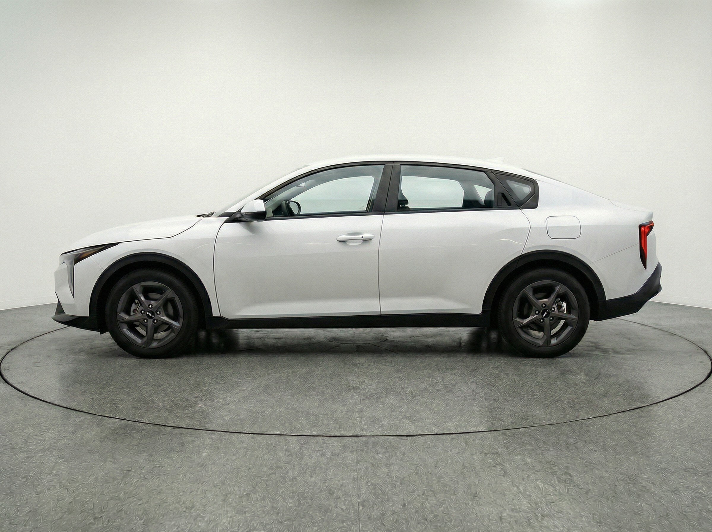 Thumbnail: 2025 Kia K4 - 4