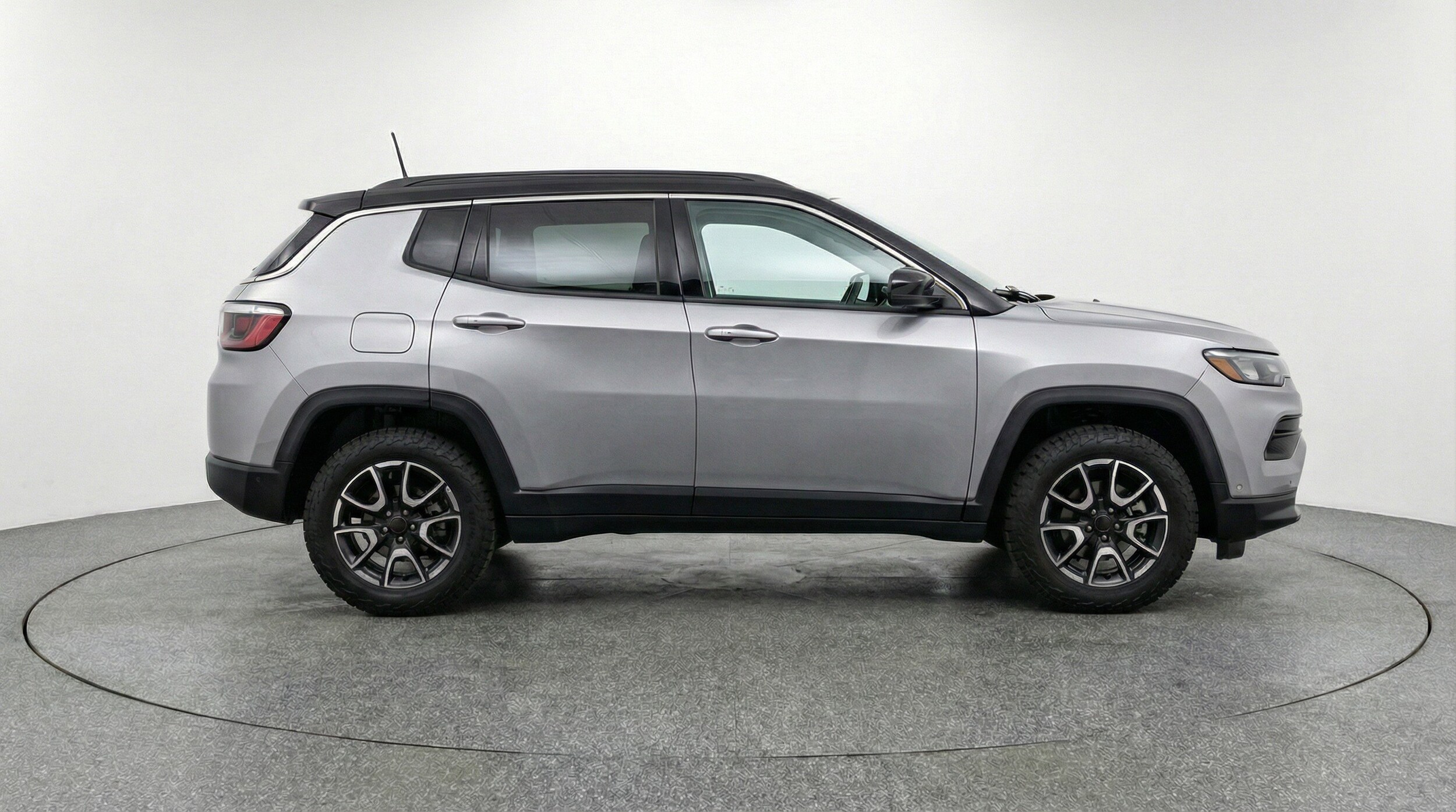 Thumbnail: 2025 Jeep Compass - 11