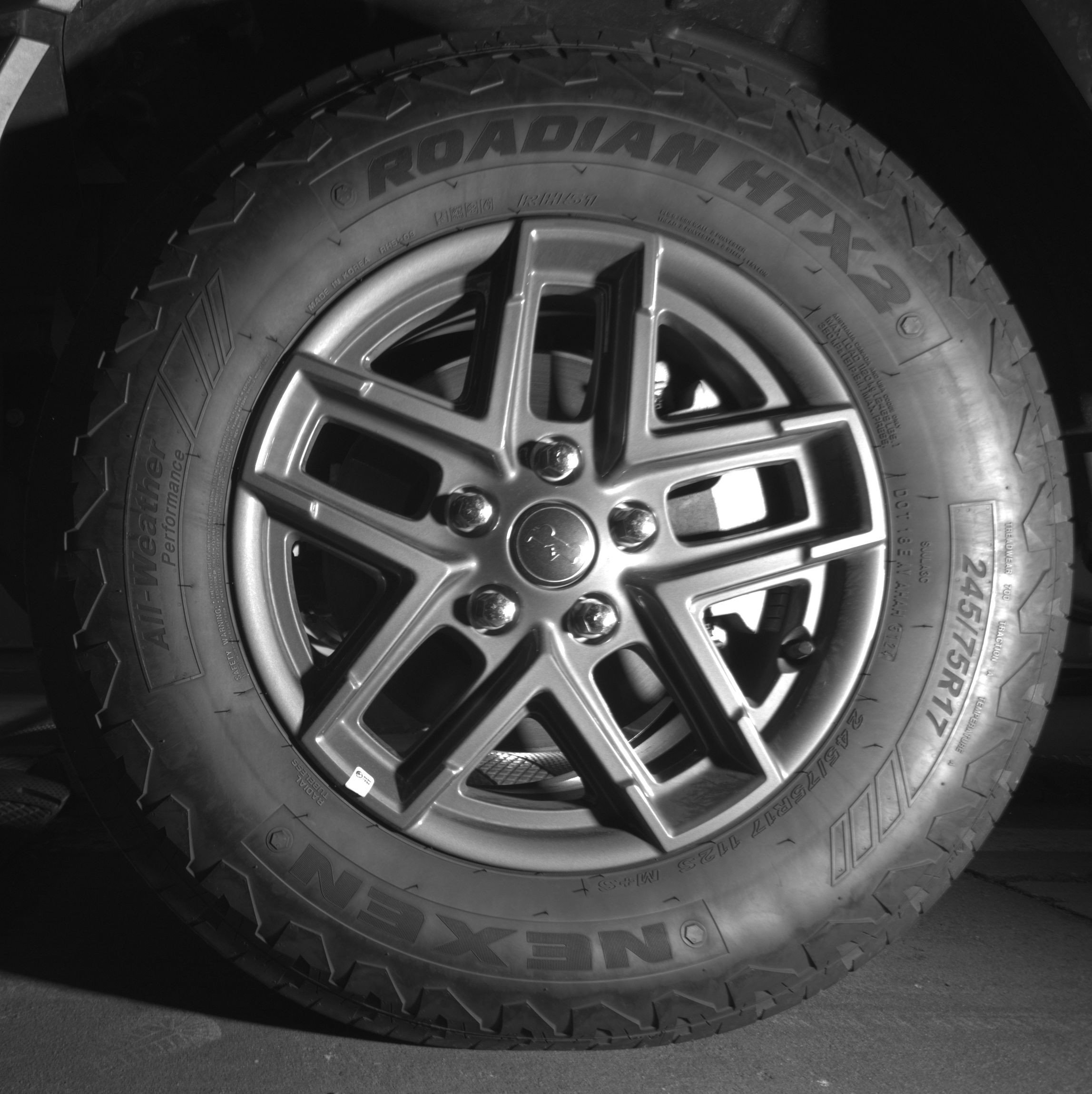 Thumbnail: 2025 Jeep Wrangler - 12