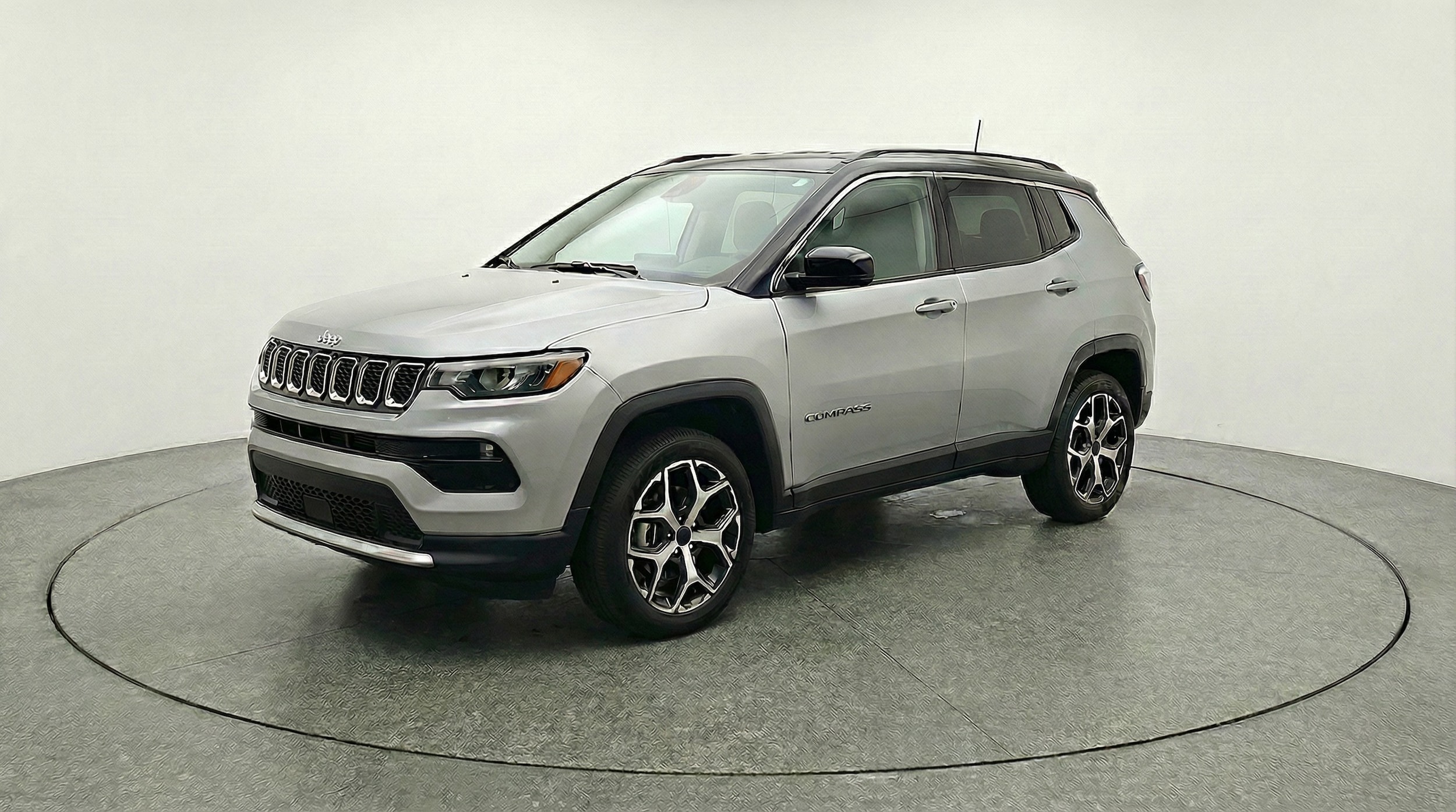 Thumbnail: 2025 Jeep Compass - 3