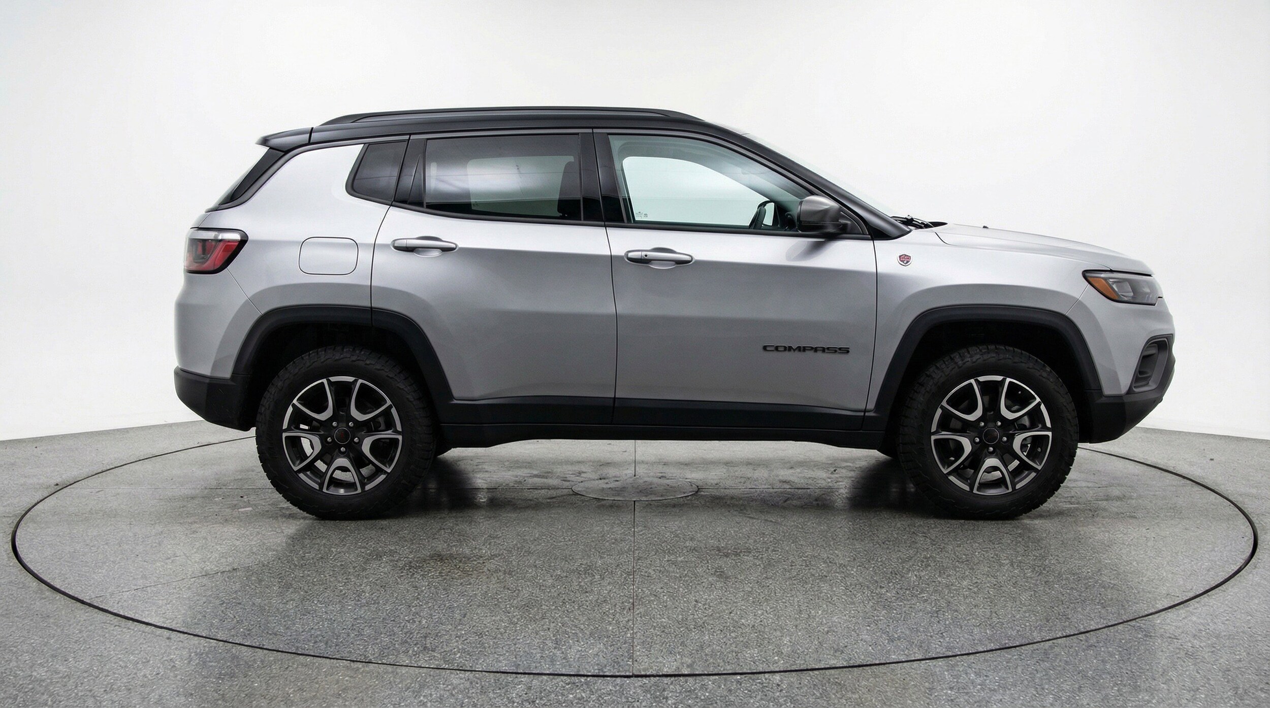Thumbnail: 2025 Jeep Compass - 11