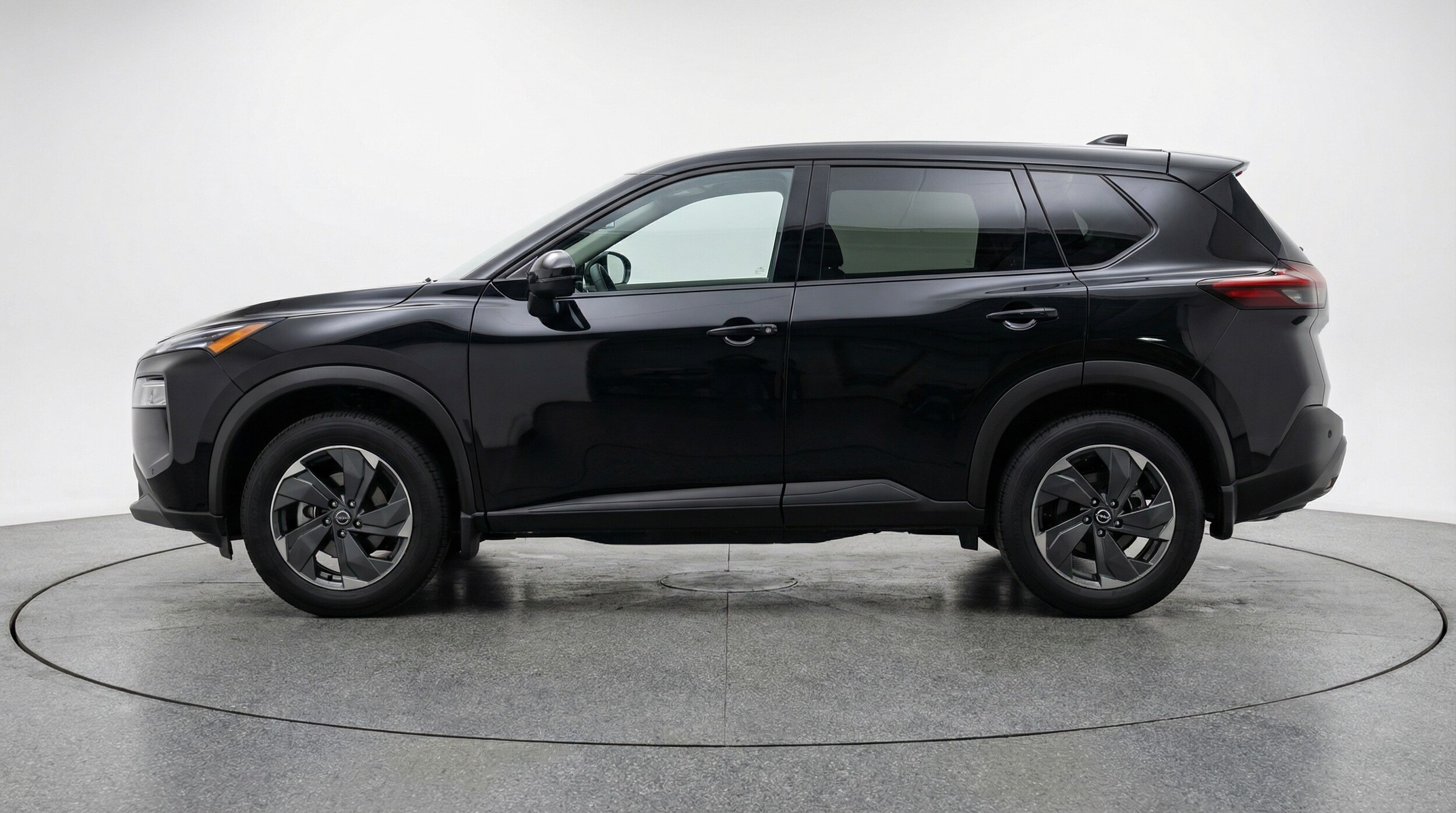 Thumbnail: 2025 Nissan Rogue - 4