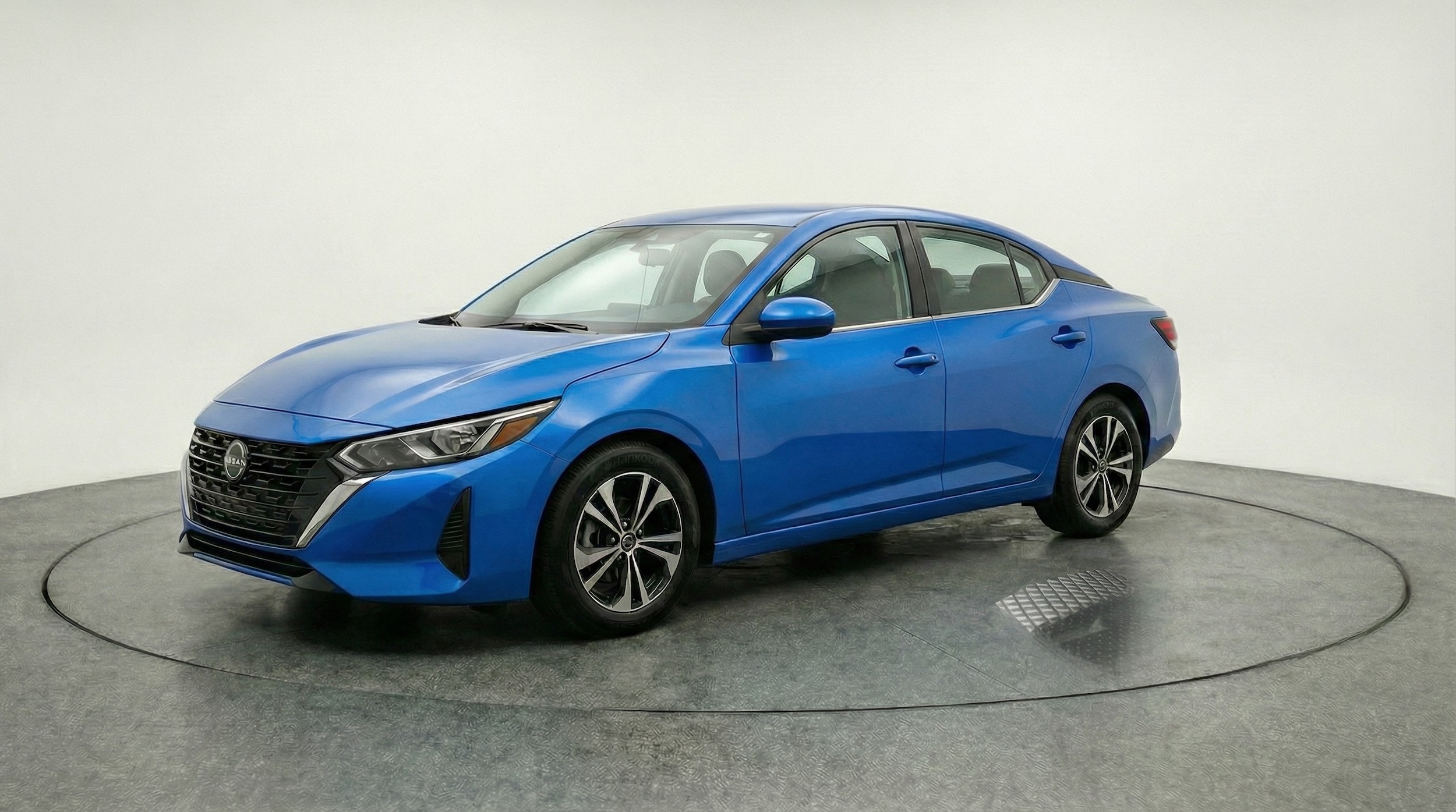 Thumbnail: 2025 Nissan Sentra - 3