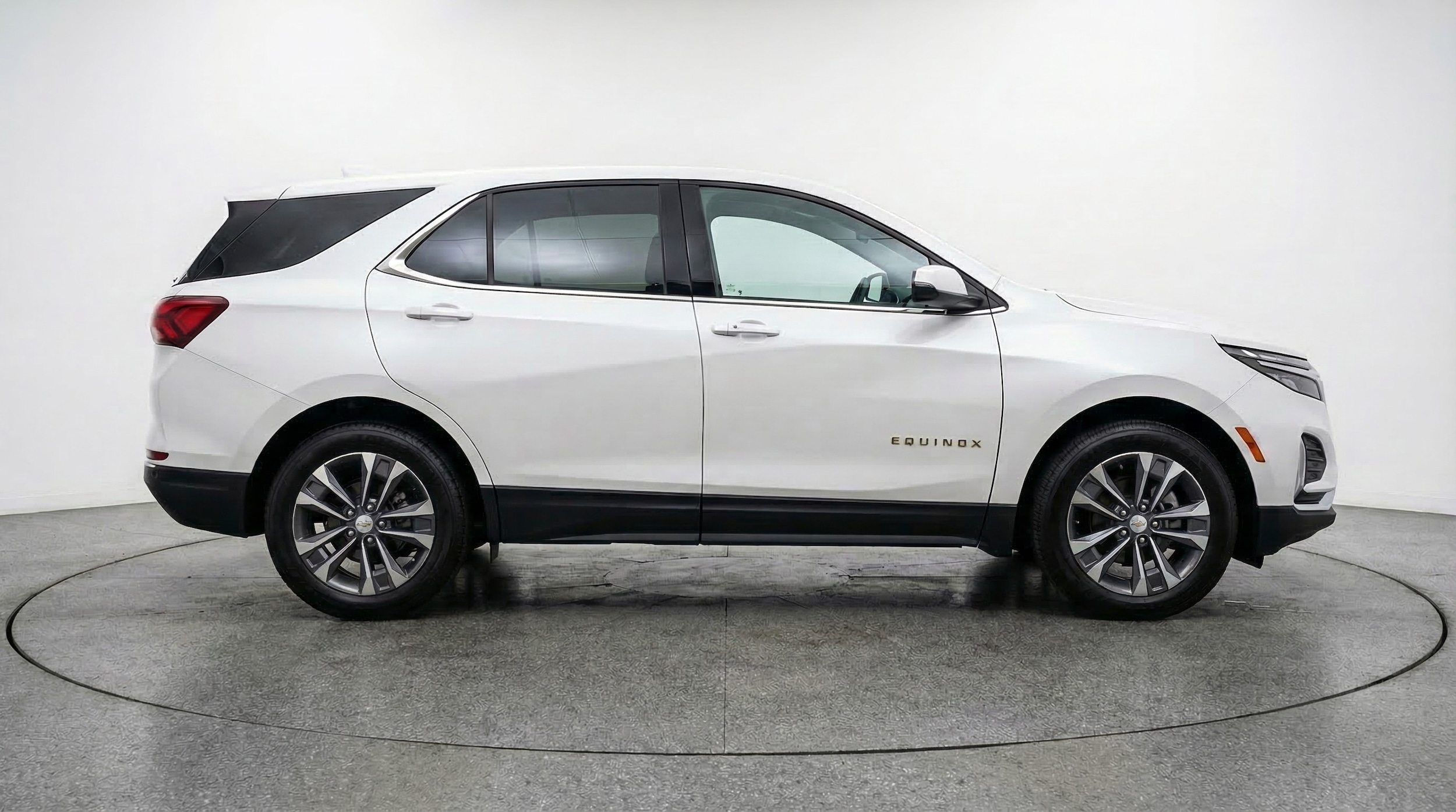 Thumbnail: 2025 Chevrolet Equinox - 8