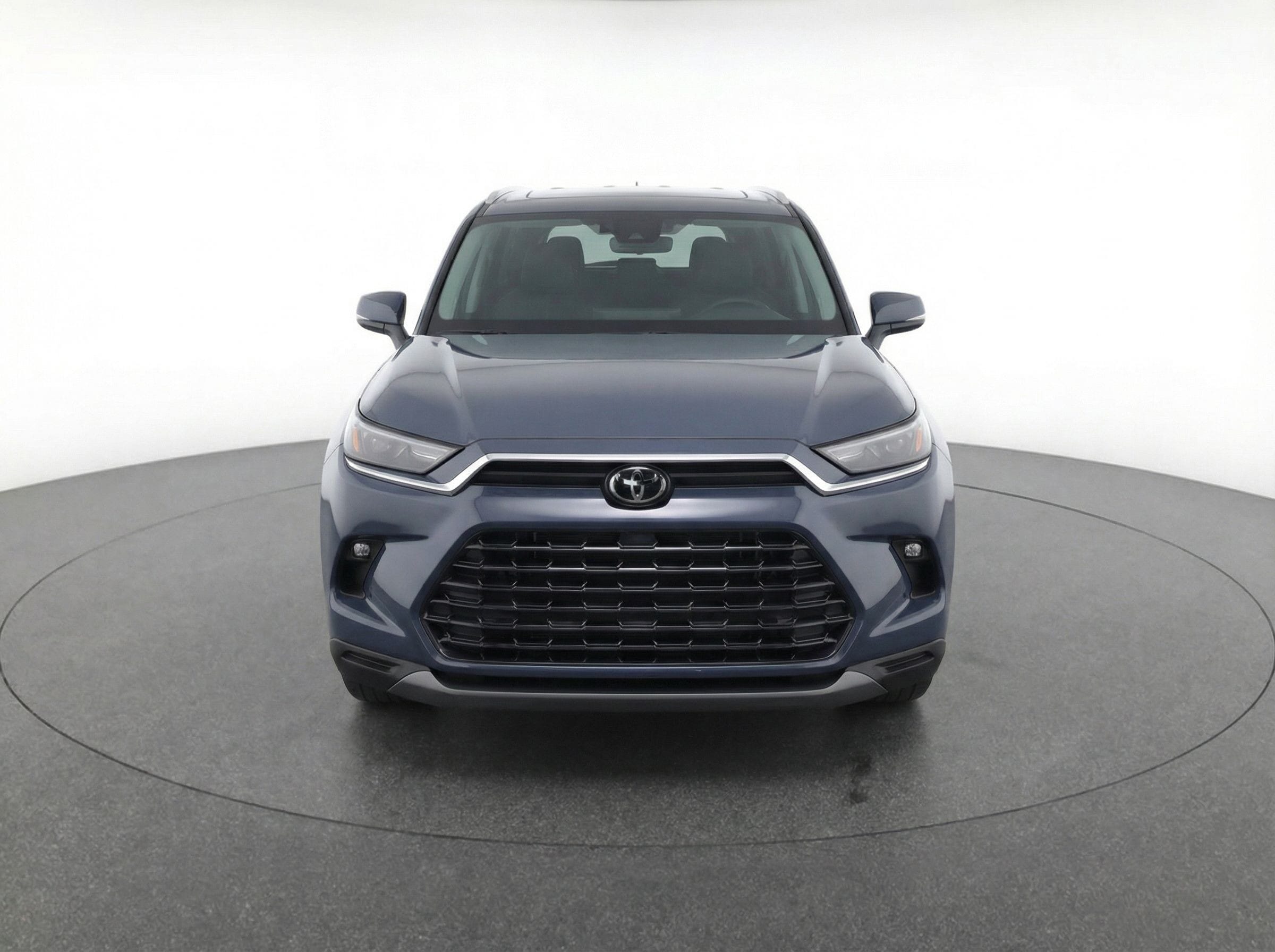 Thumbnail: 2024 Toyota Grand Highlander - 2