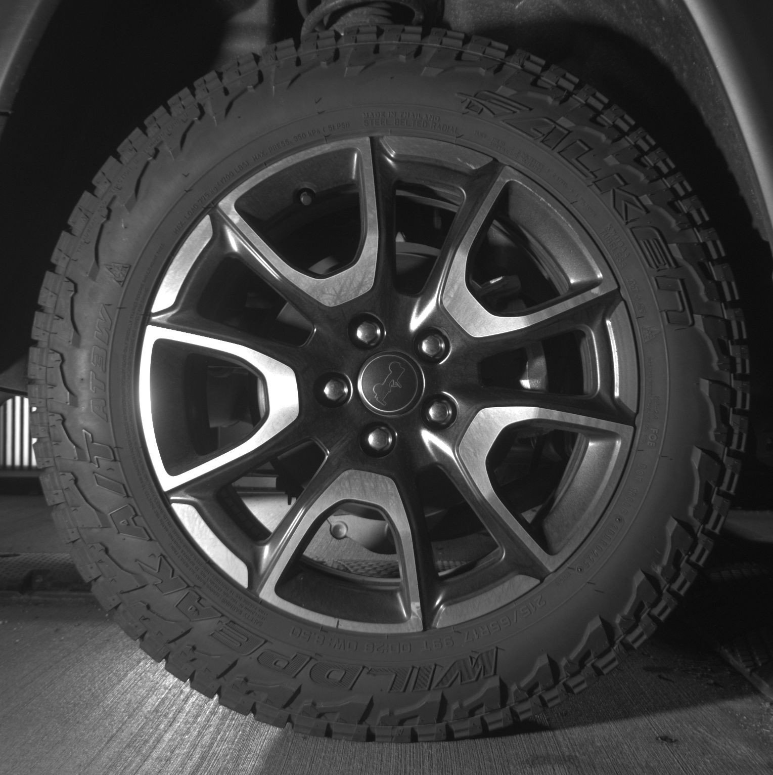 Thumbnail: 2025 Jeep Compass - 15