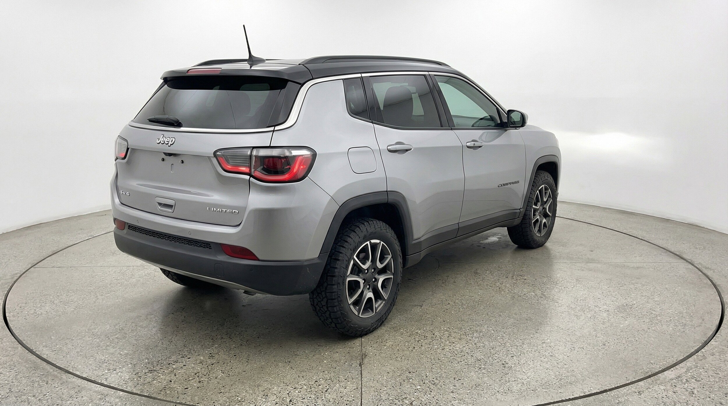 Thumbnail: 2025 Jeep Compass - 9