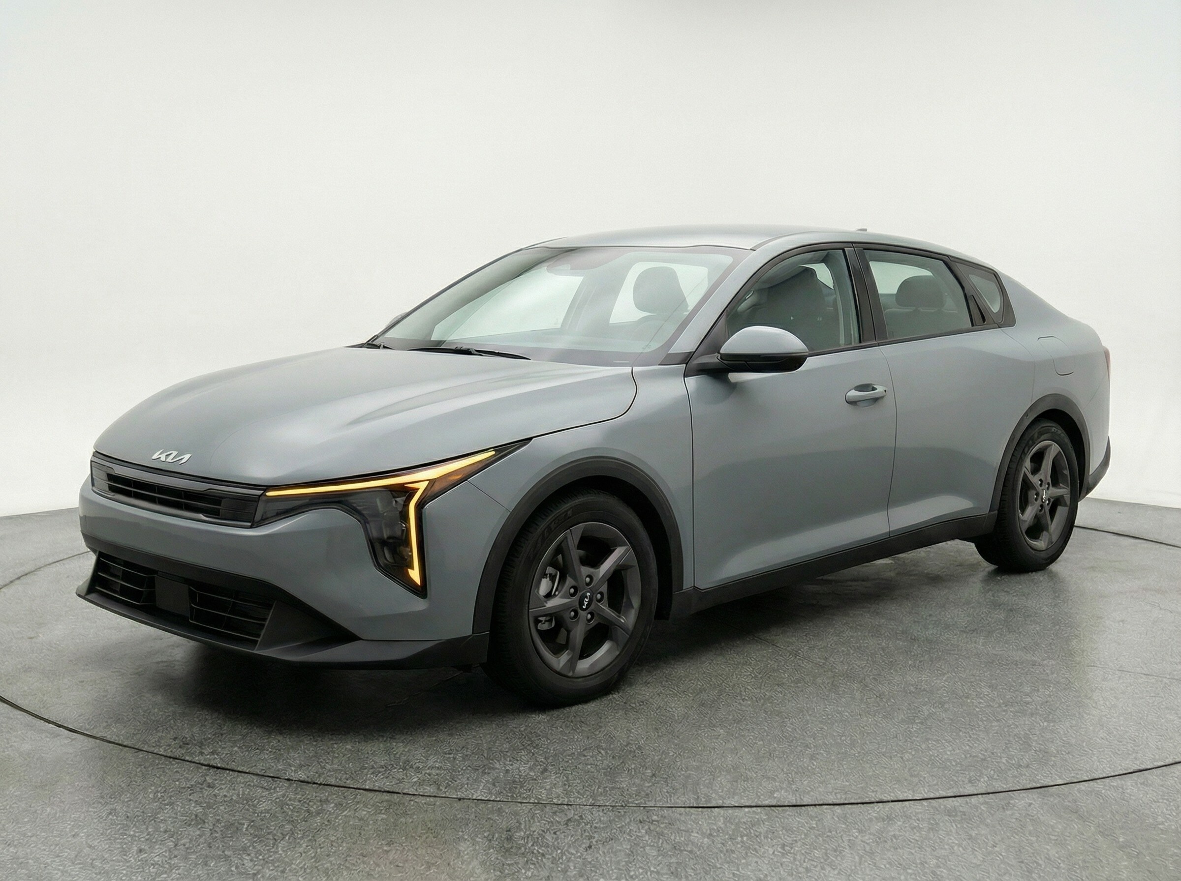 Thumbnail: 2025 Kia K4 - 3