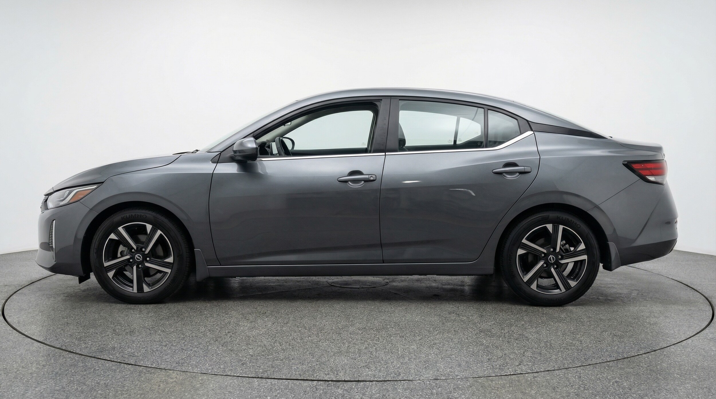 Thumbnail: 2025 Nissan Sentra - 4