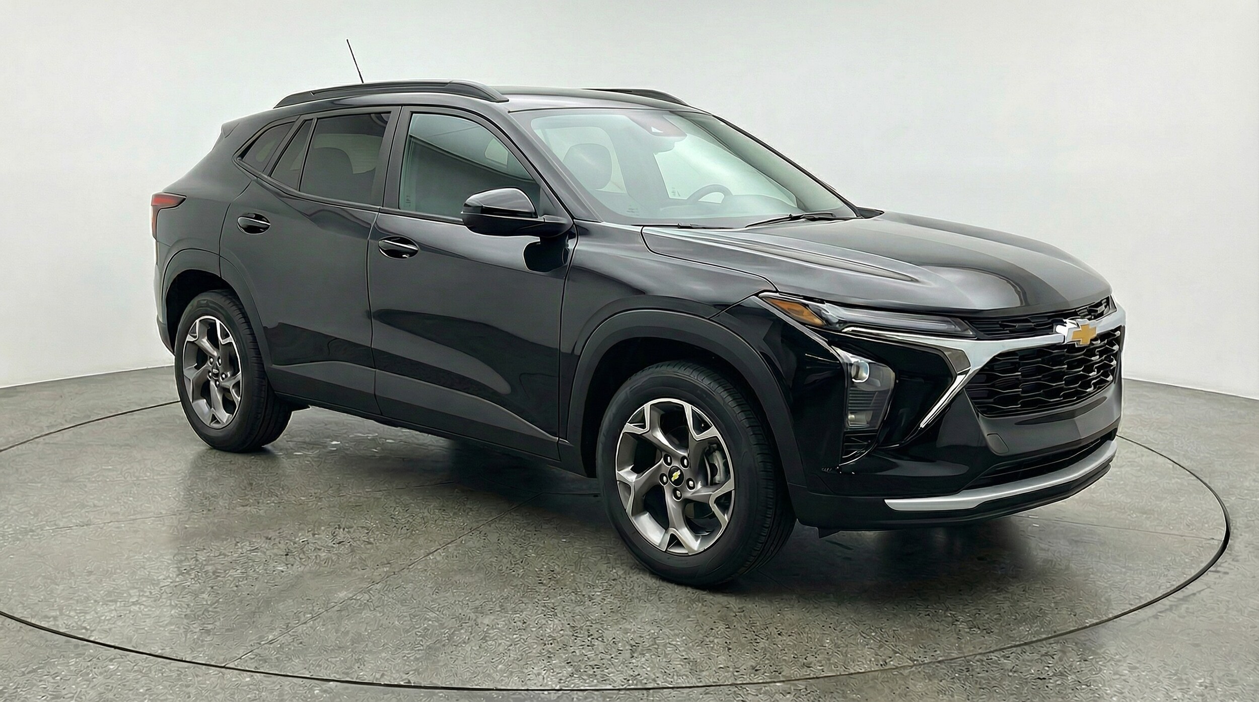 Thumbnail: 2025 Chevrolet Trax - 1