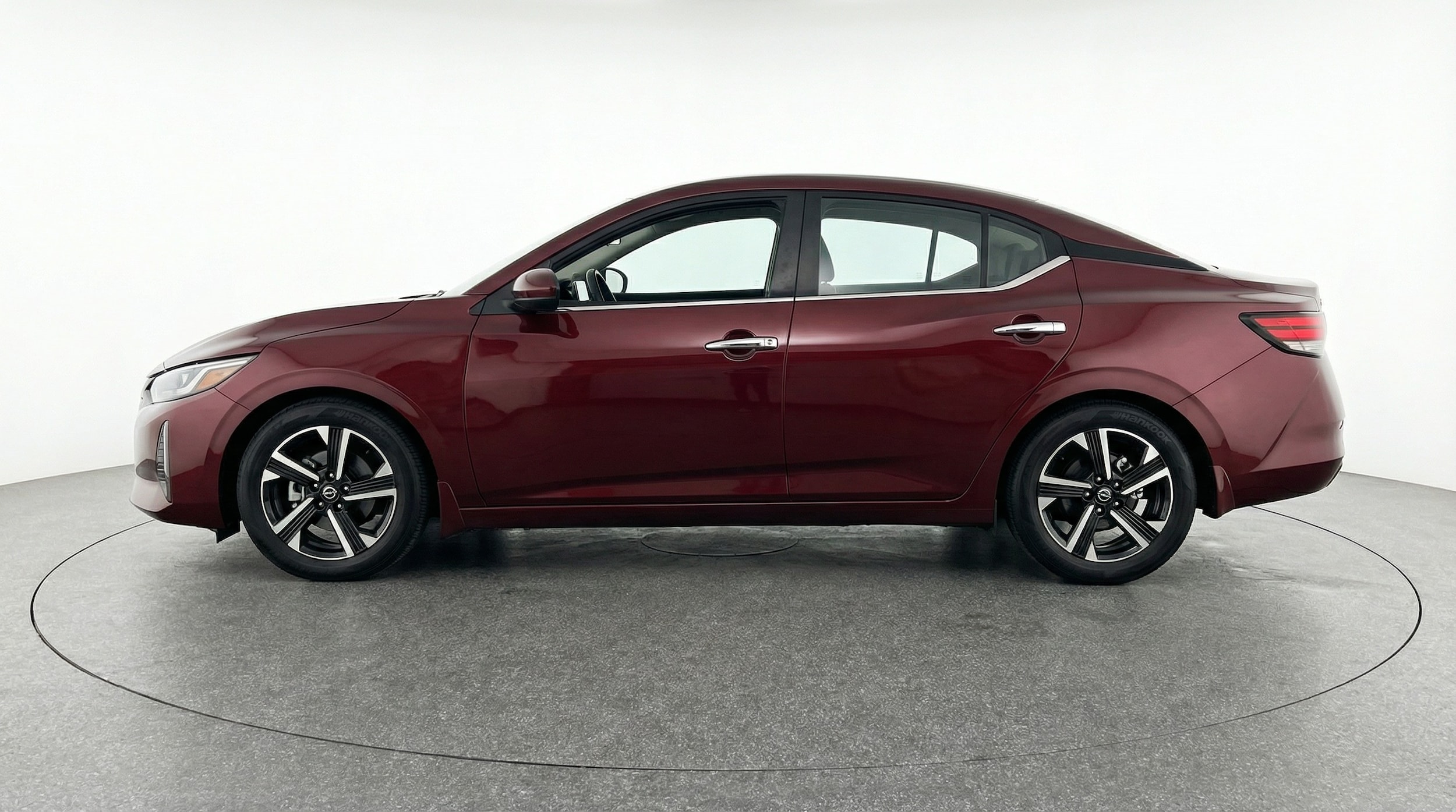 Thumbnail: 2025 Nissan Sentra - 4