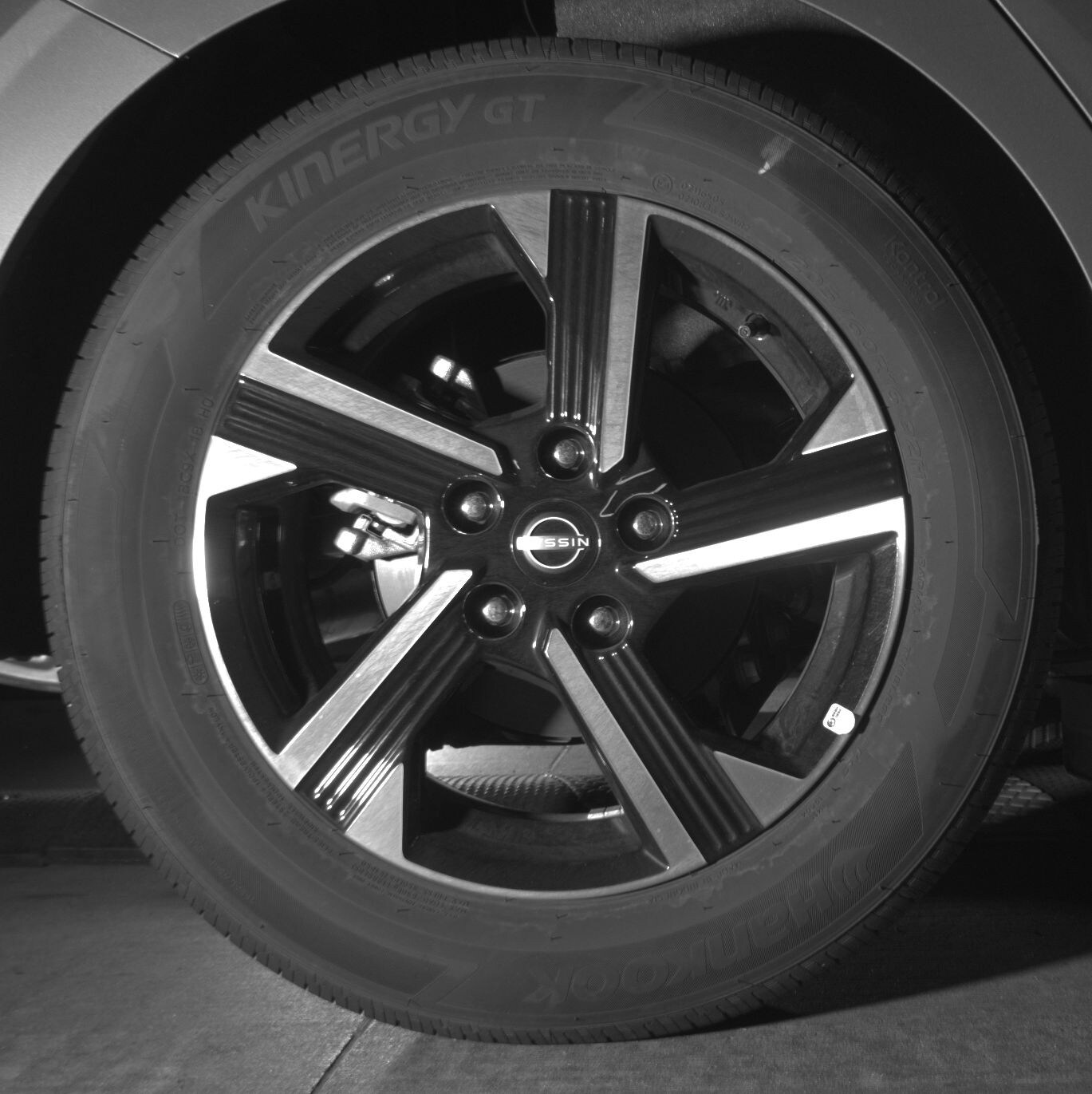 Thumbnail: 2025 Nissan Sentra - 12