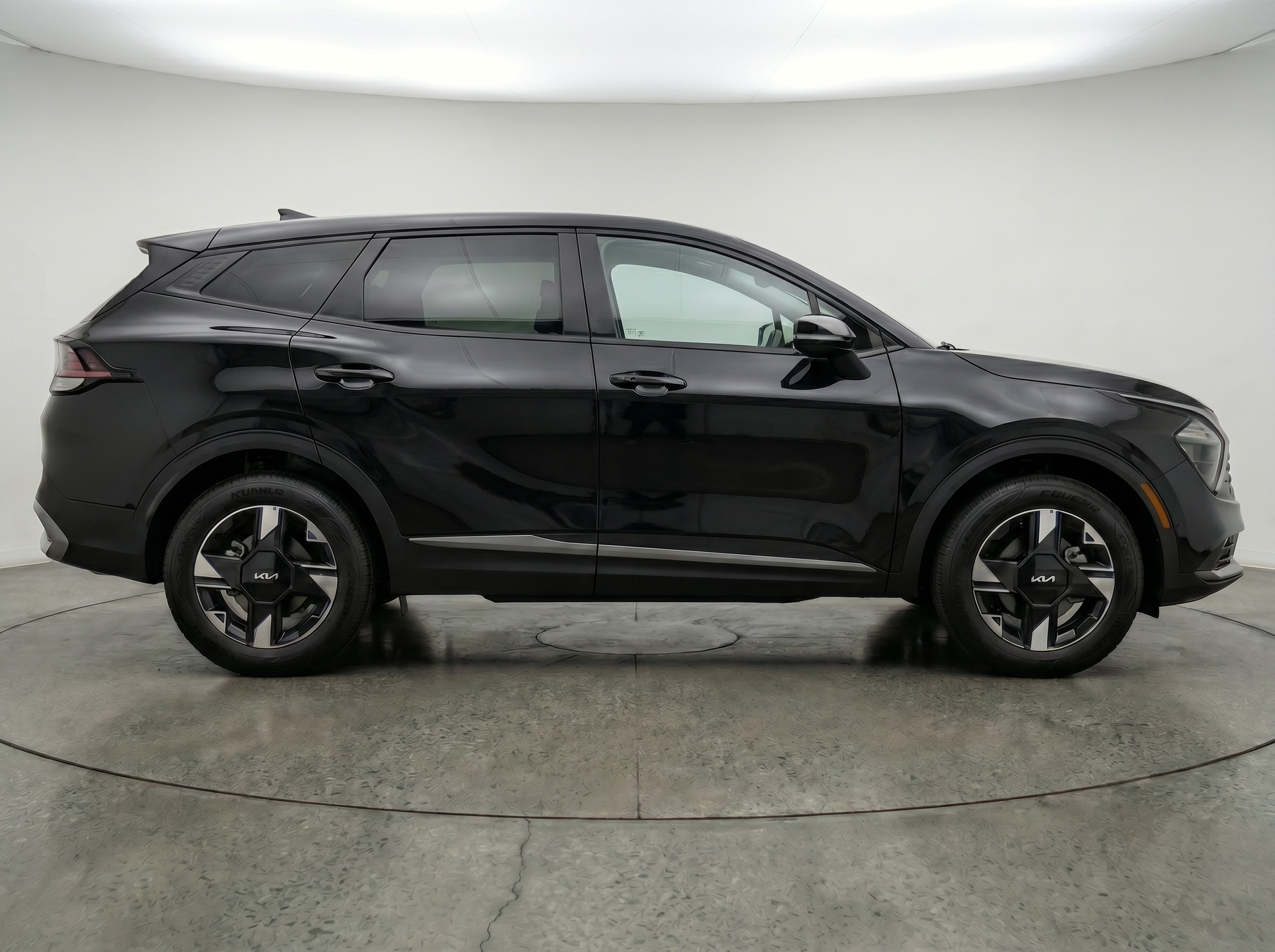 Thumbnail: 2026 Kia Sportage - 8