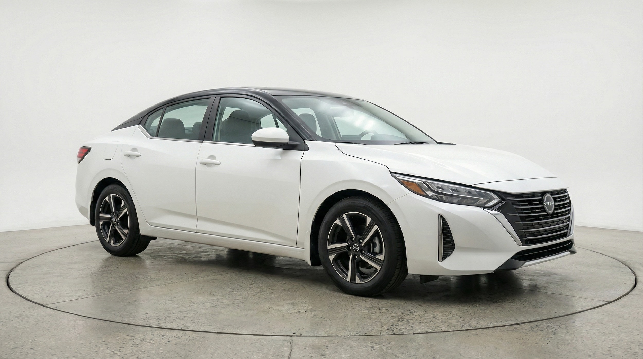 Thumbnail: 2025 Nissan Sentra - 1