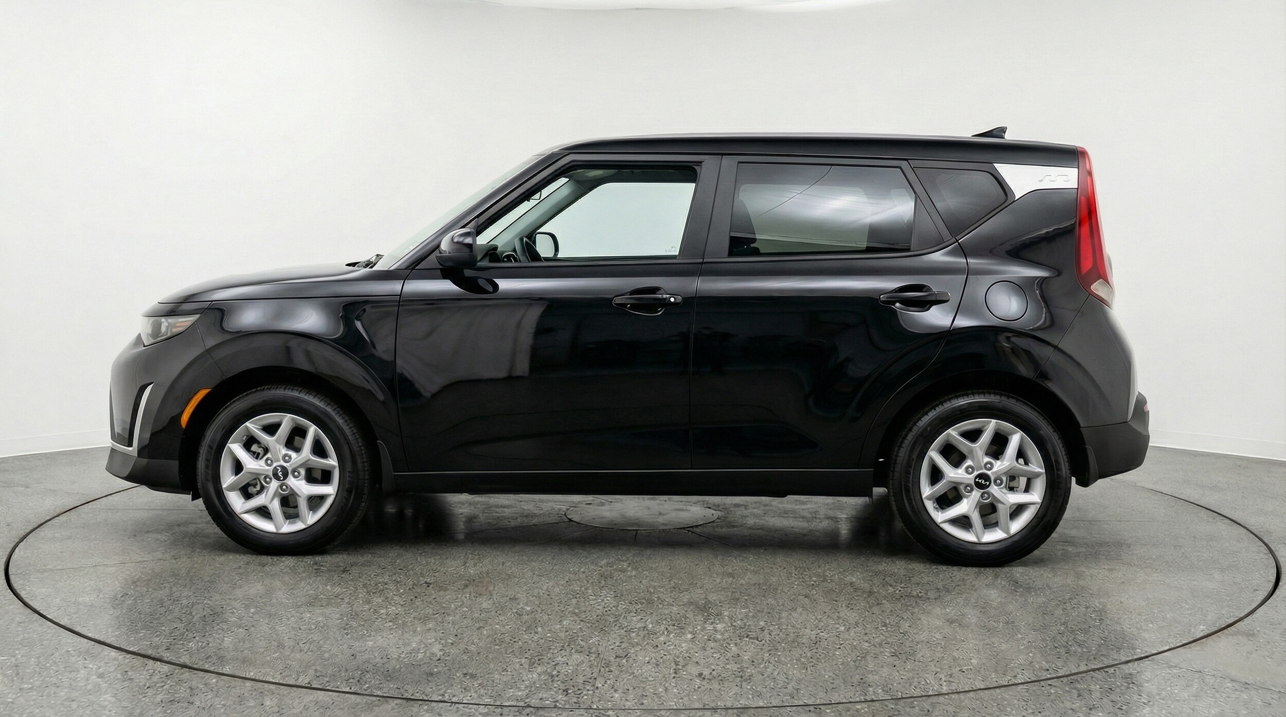 Thumbnail: 2025 Kia Soul - 4