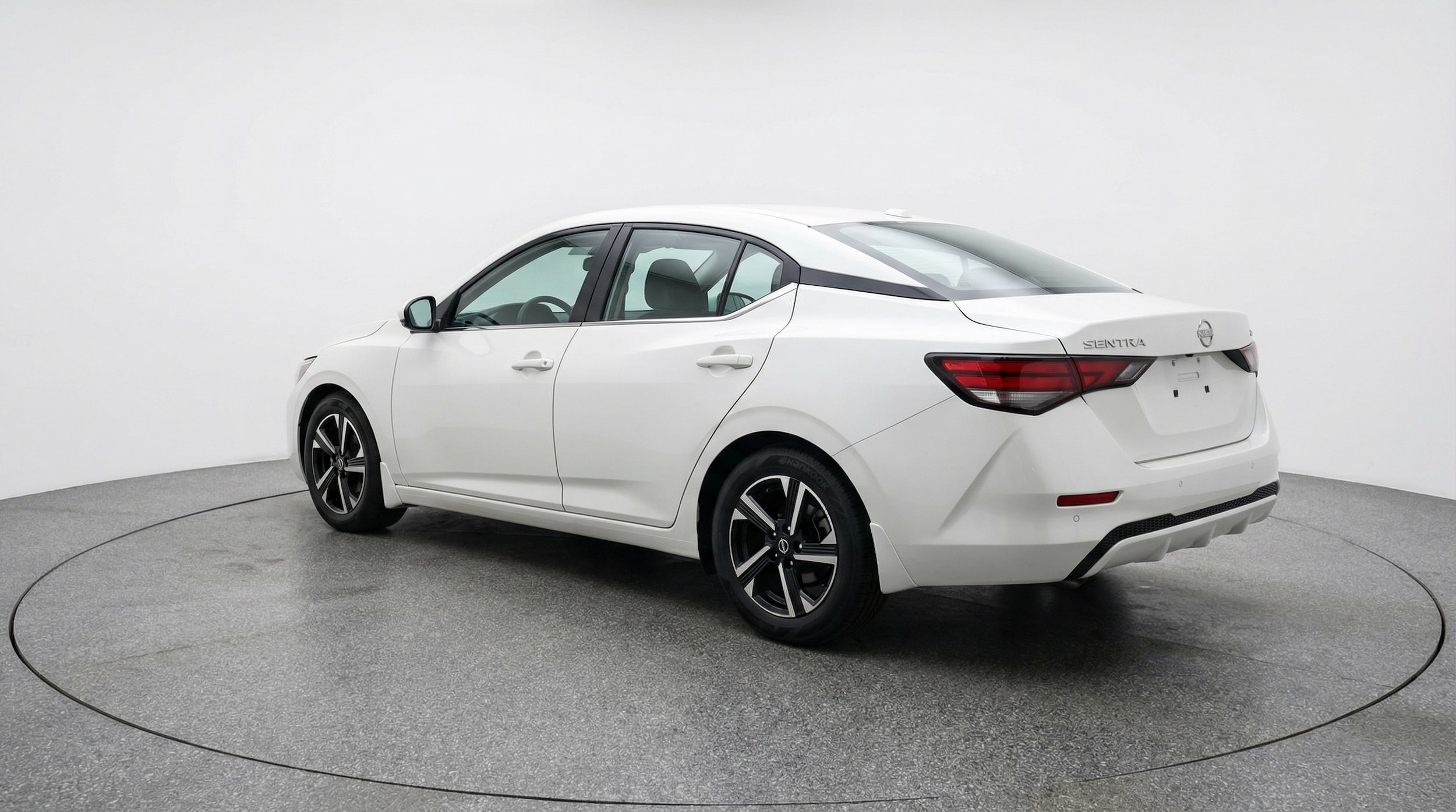 Thumbnail: 2025 Nissan Sentra - 5