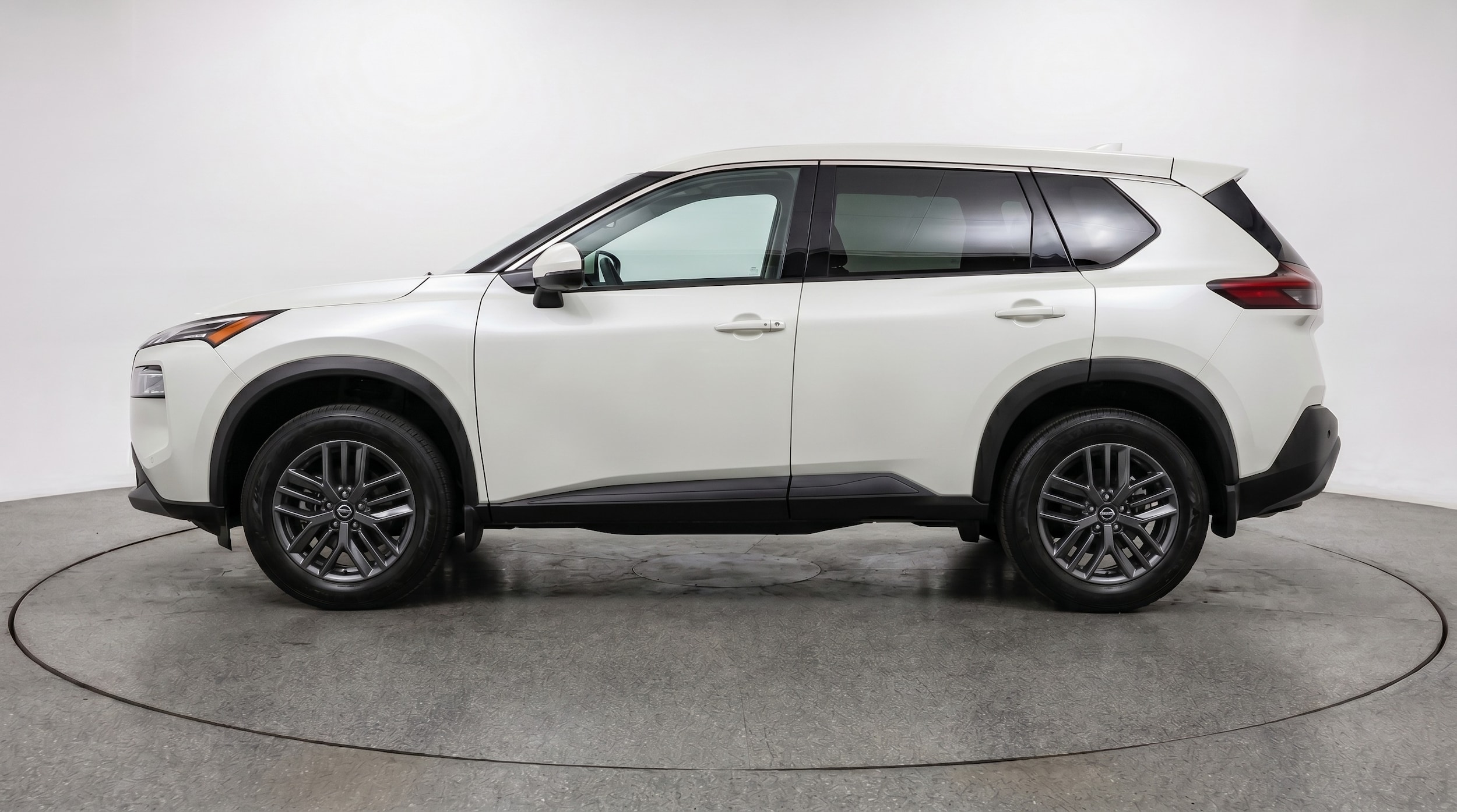Thumbnail: 2026 Nissan Rogue - 4