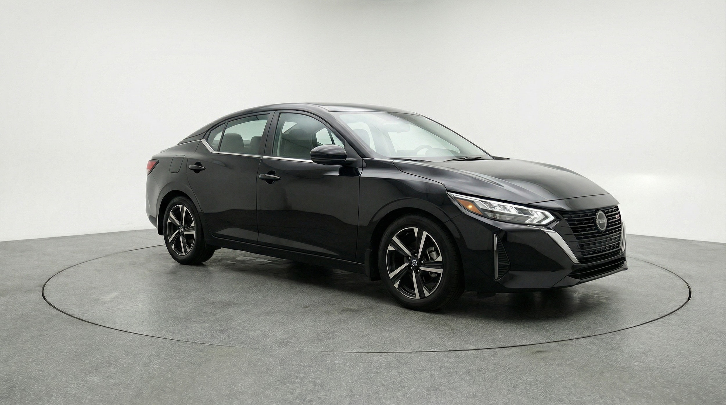 Thumbnail: 2025 Nissan Sentra - 1