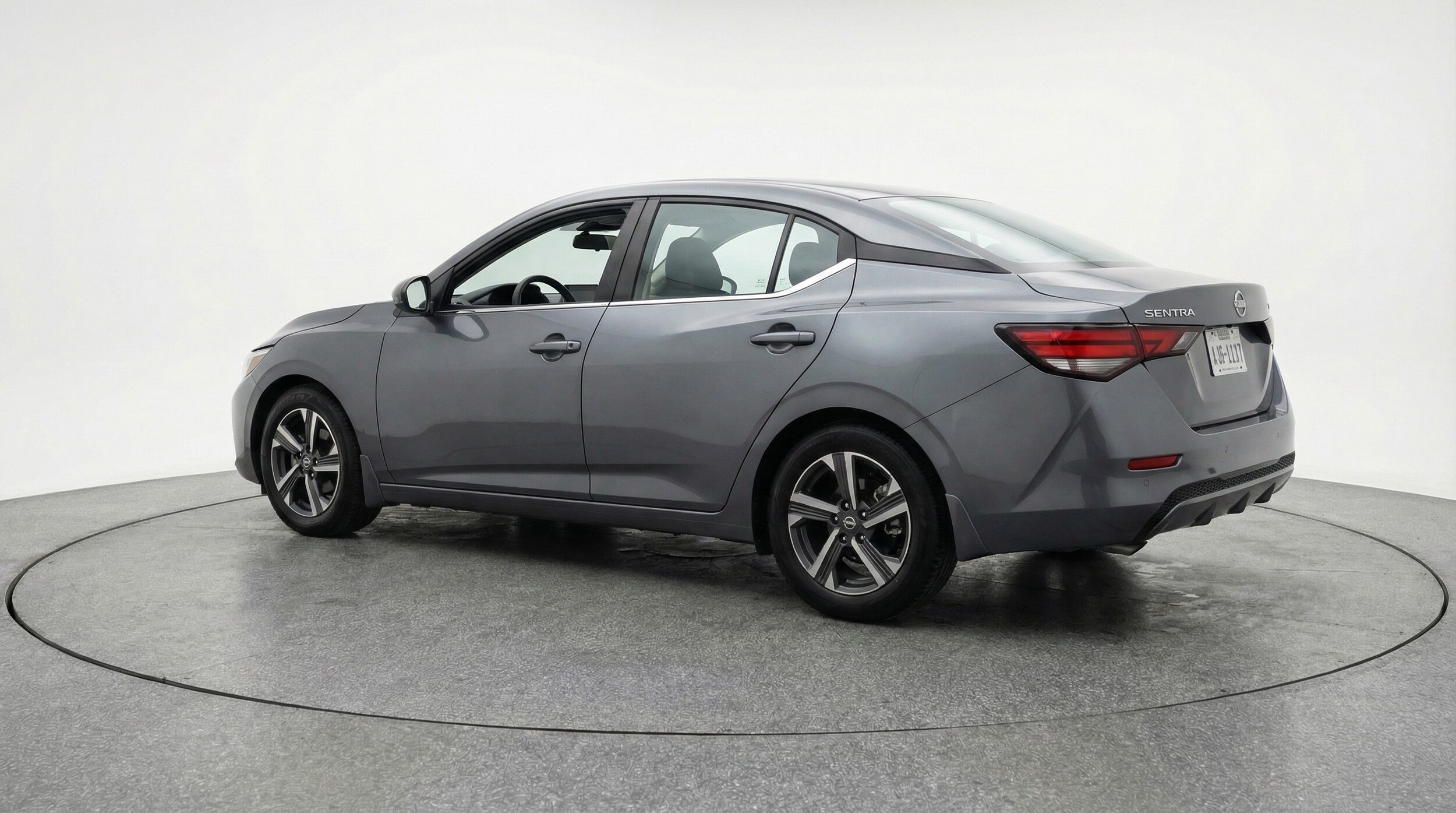 Thumbnail: 2025 Nissan Sentra - 5