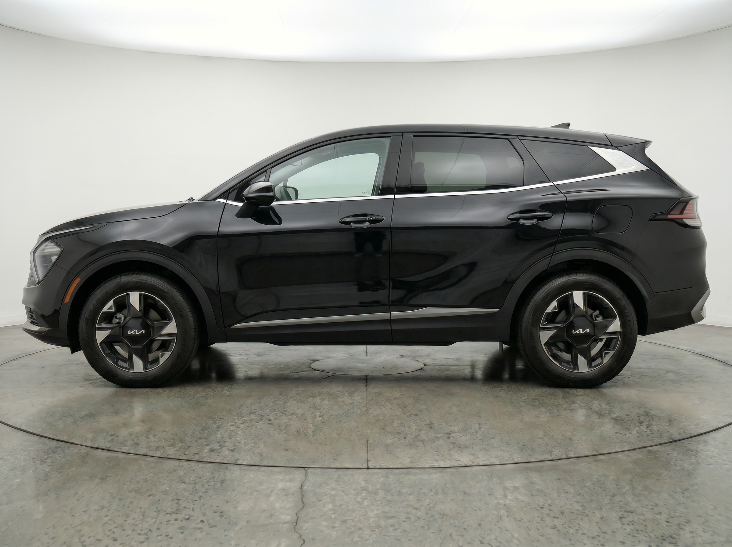 Thumbnail: 2026 Kia Sportage - 4