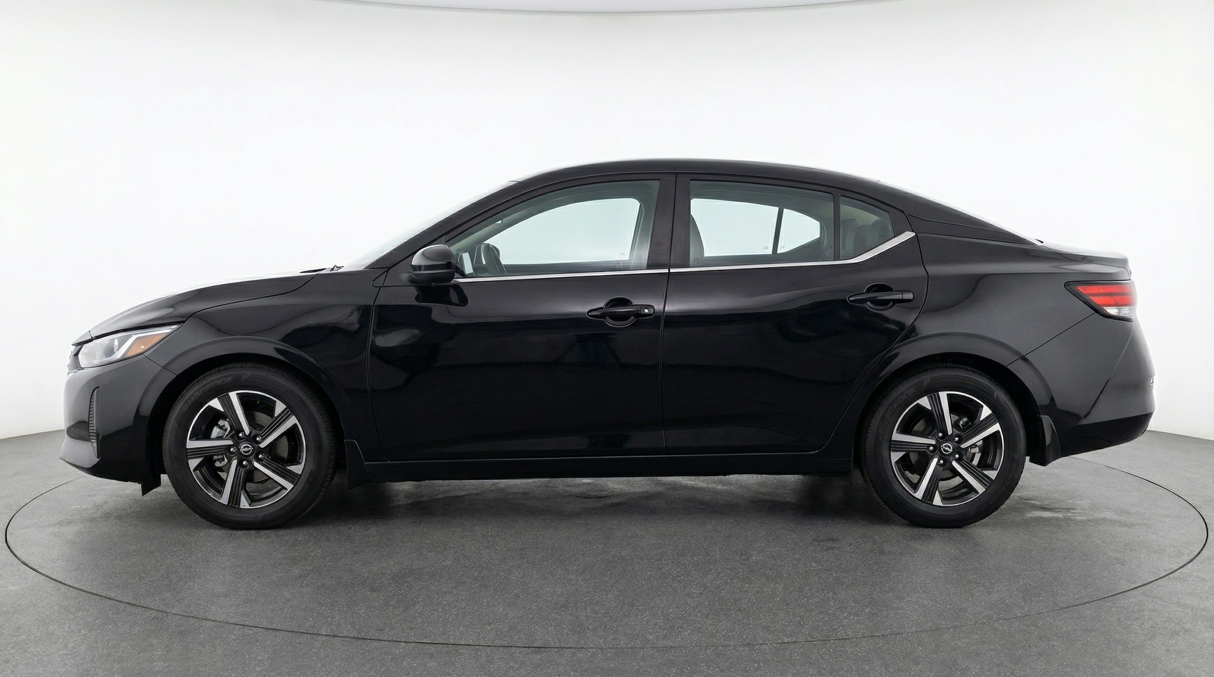 Thumbnail: 2025 Nissan Sentra - 4