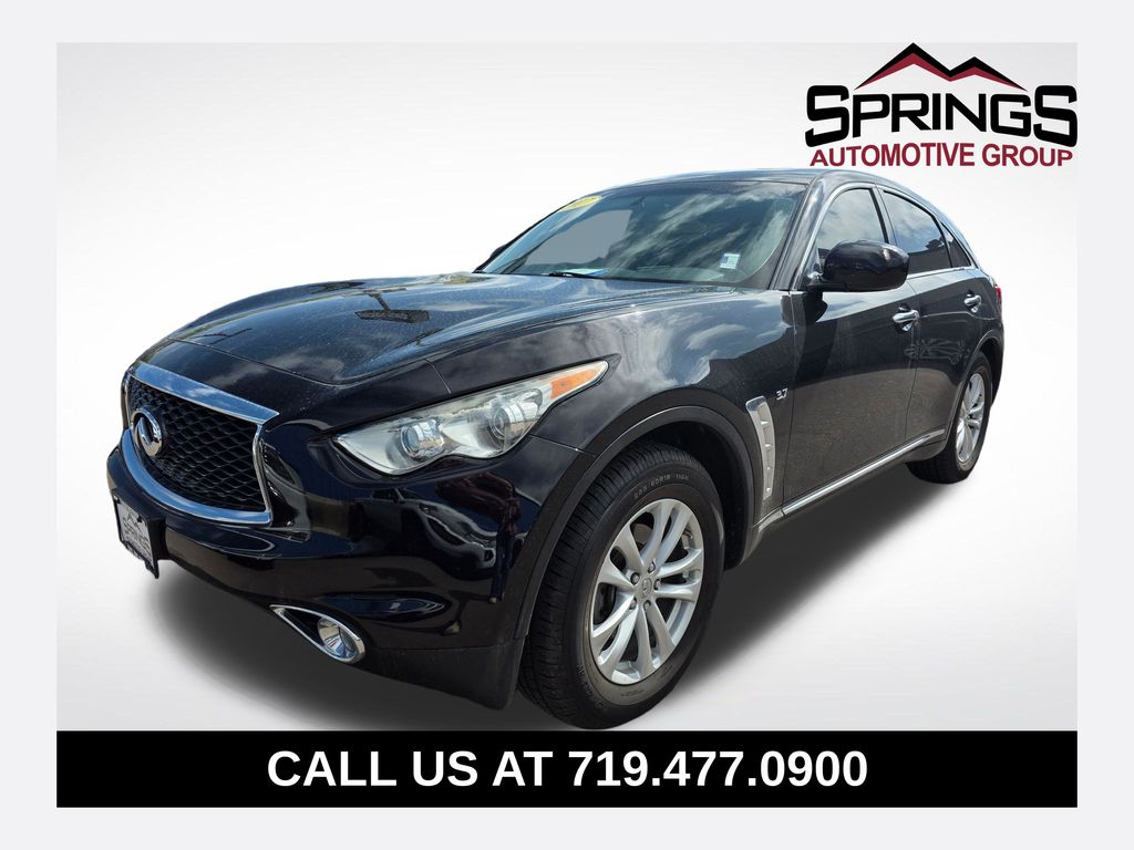 2017 INFINITI QX70 3.7 AWD's photo