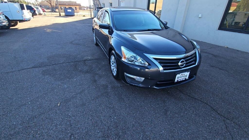 Used 2014 Nissan Altima 2.5 S Sedan