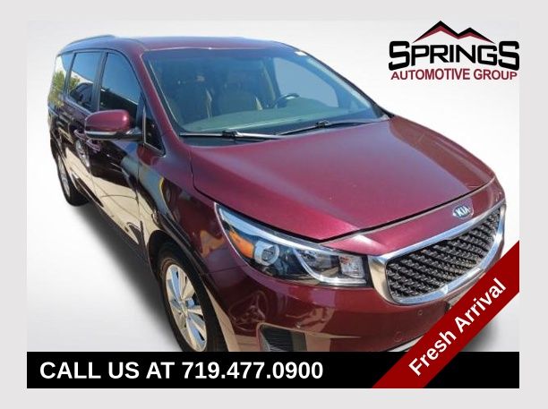 2018 Kia Sedona LX's photo