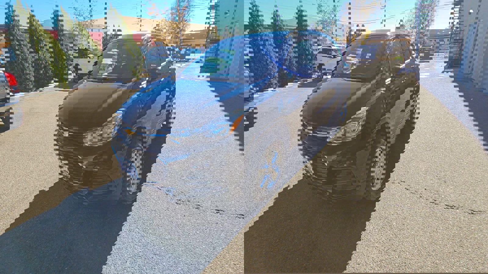 2022 Chevrolet Trax LS photo 3