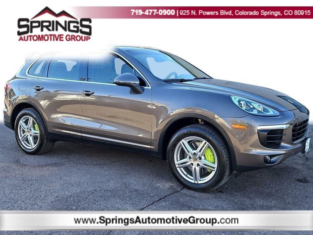 2016 Porsche Cayenne S E-Hybrid