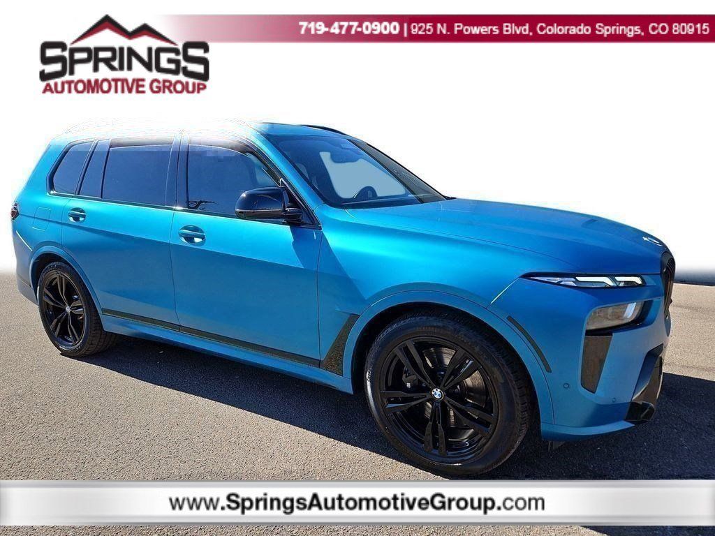 2024 BMW X7 M60i's photo
