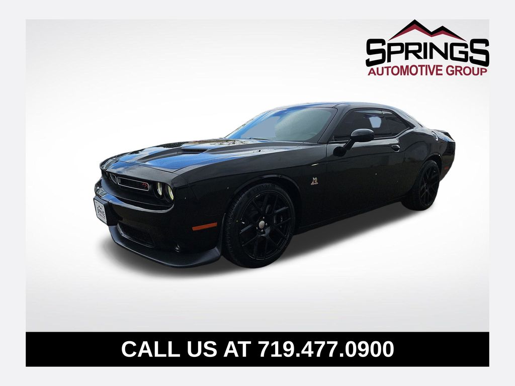 2015 Dodge Challenger Scat Pack's photo