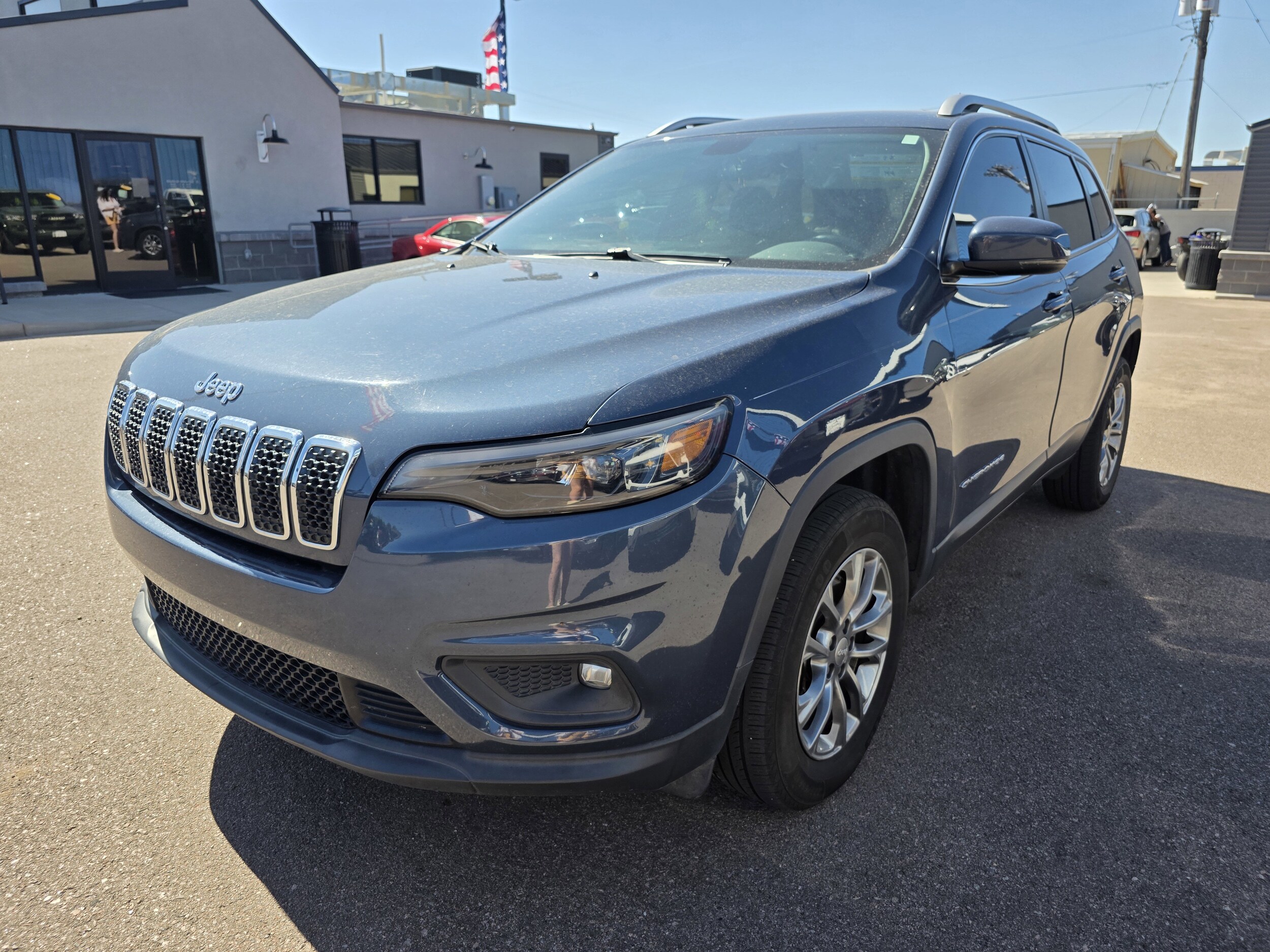 2020 Jeep Cherokee Latitude photo 3