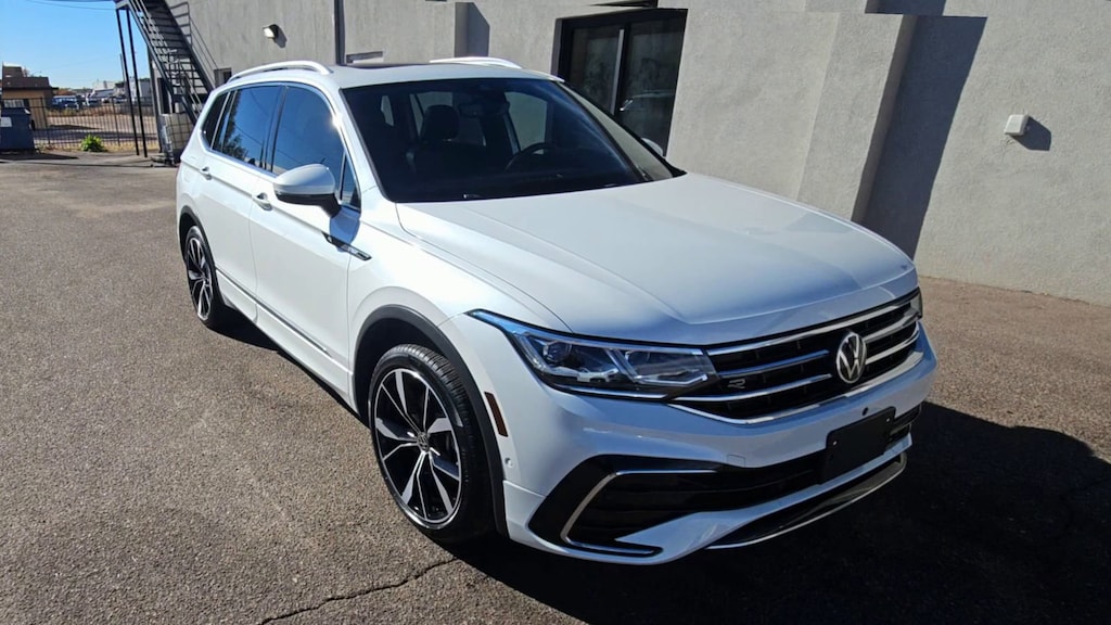 Used 2022 Volkswagen Tiguan SEL R-Line SUV